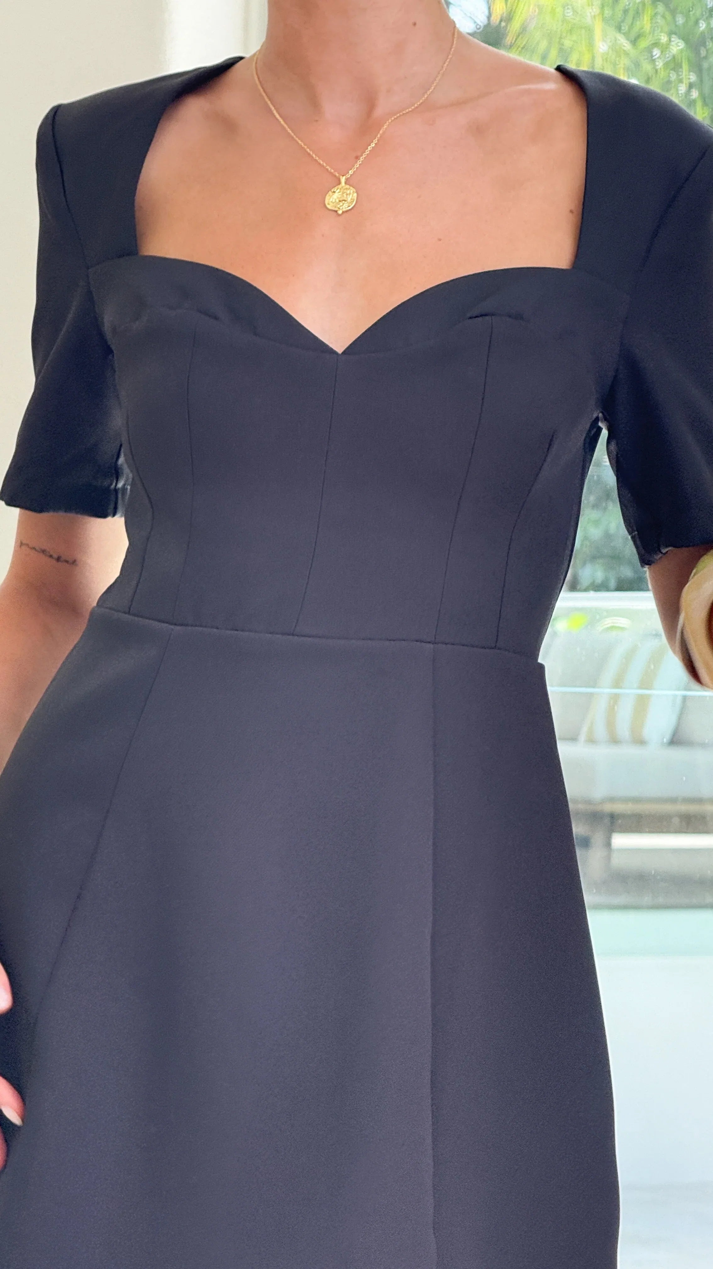 Nicolina Mini Dress Black