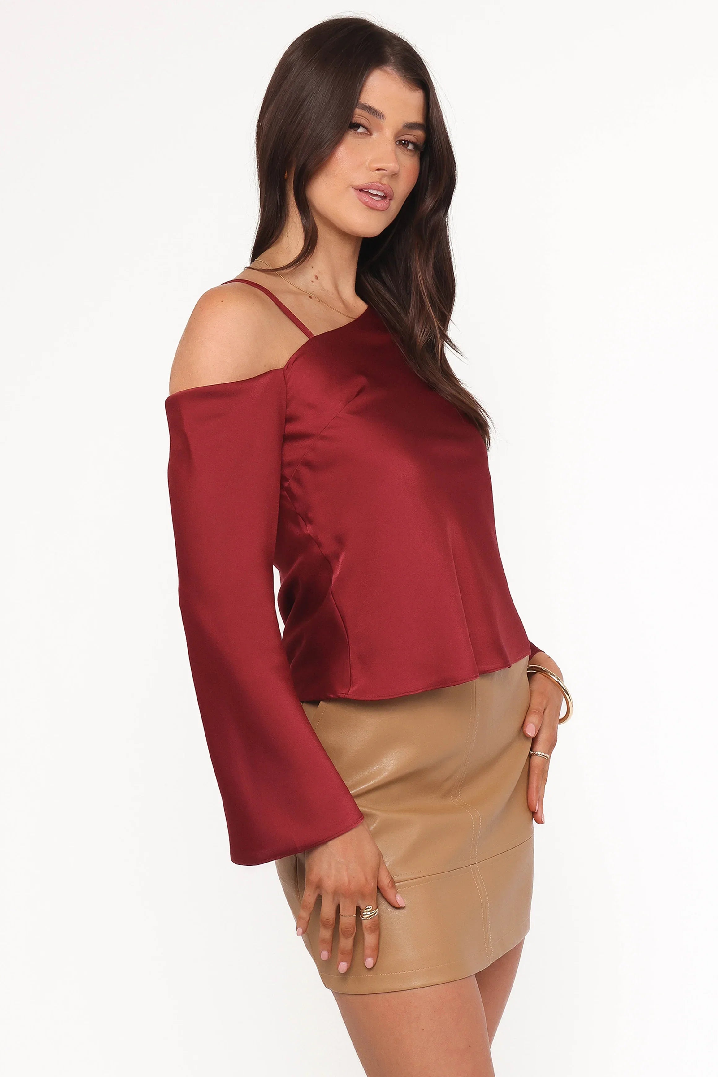 Brisa Off Shoulder Top Cherry