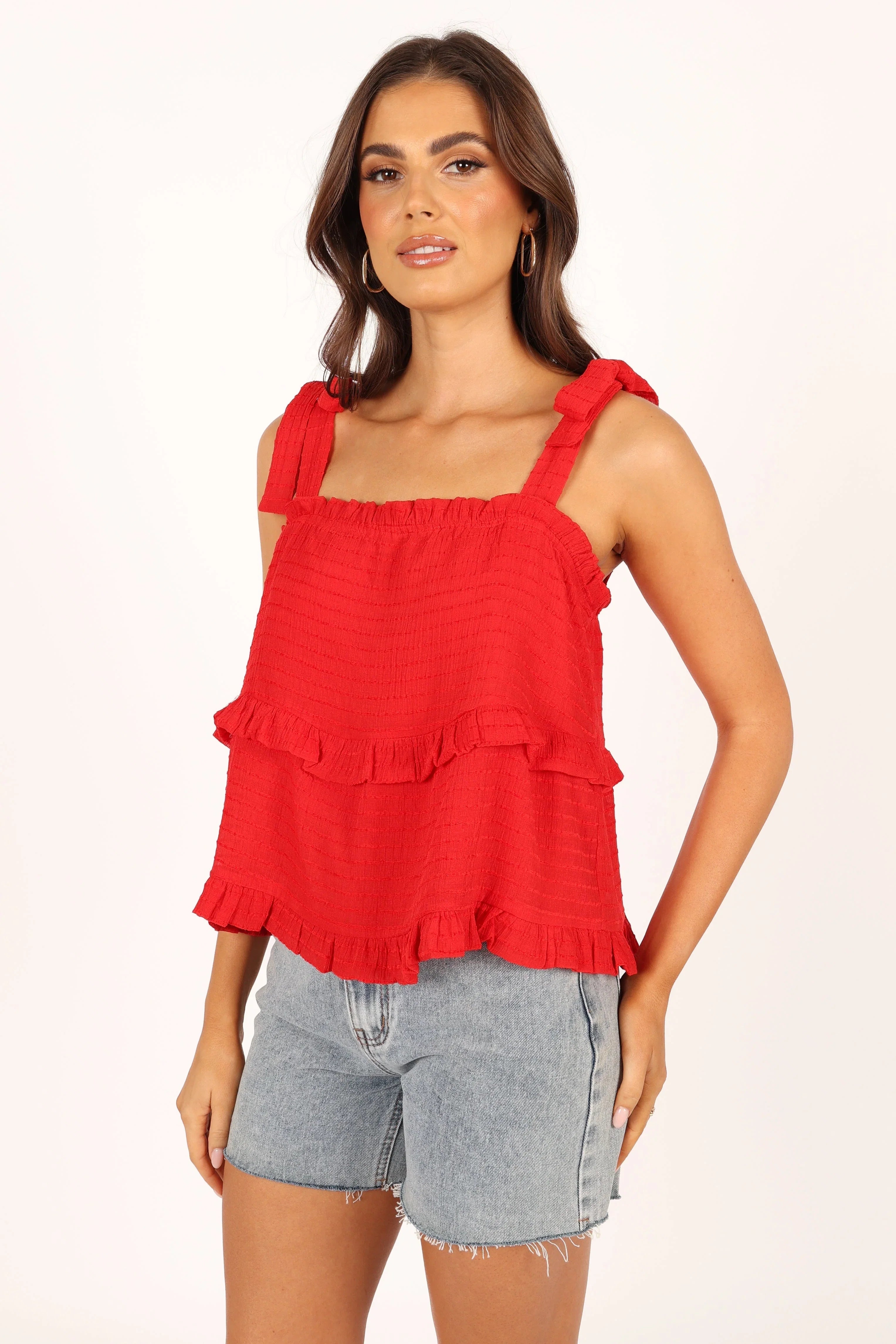 Avery Tiered Top Red