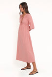 Riven Long Sleeve Maxi Dress Pink