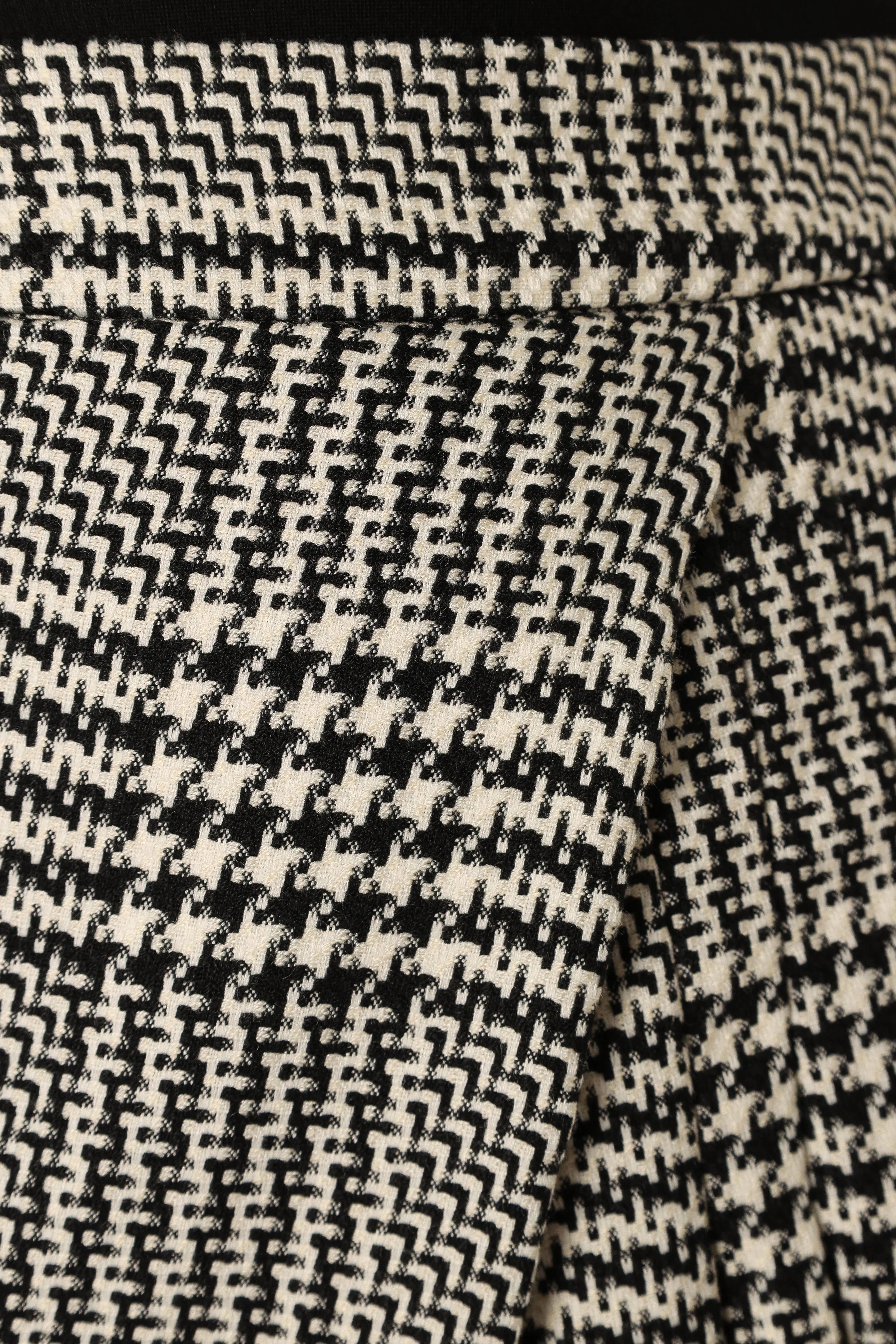 Natasha Mini Skort Black White