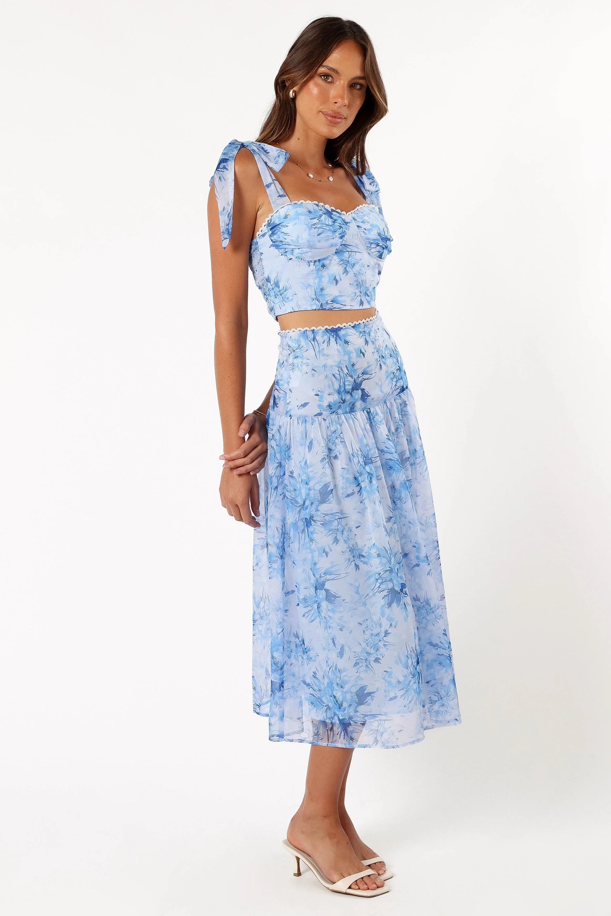 Elle Two Piece Set Blue Floral