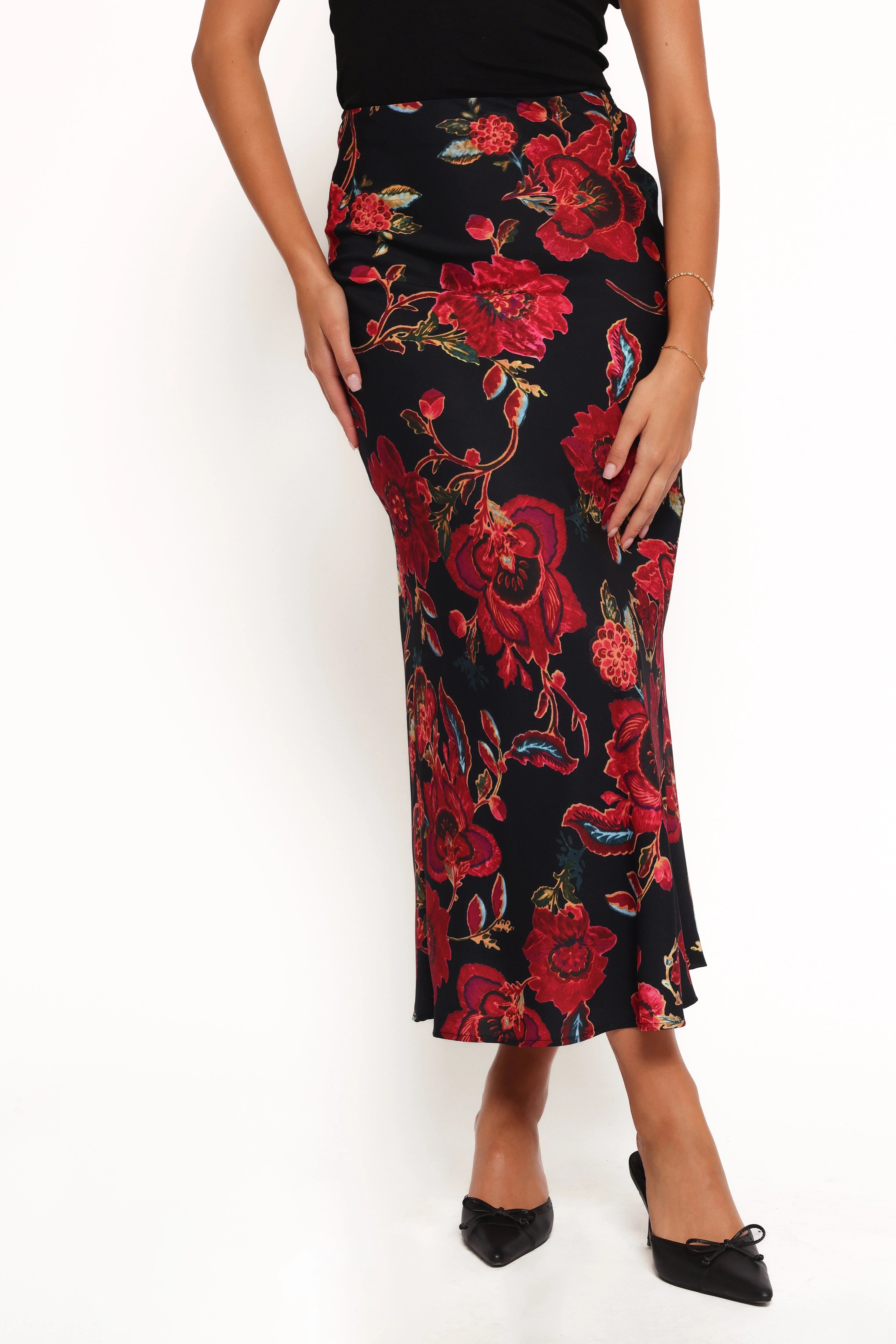 Evie Maxi Skirt Black Floral