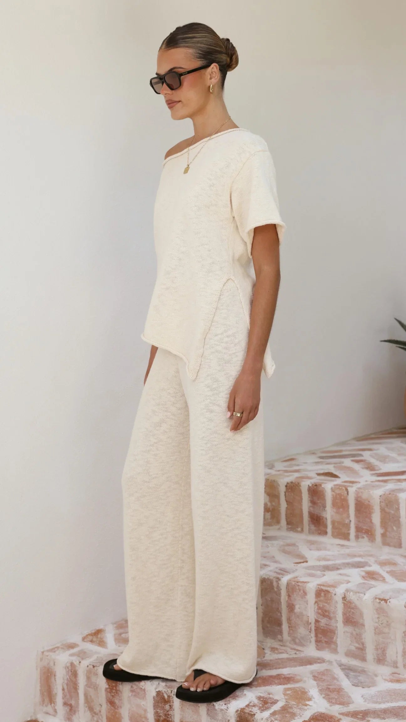 Cascadia Off Shoulder T Shirt Cream