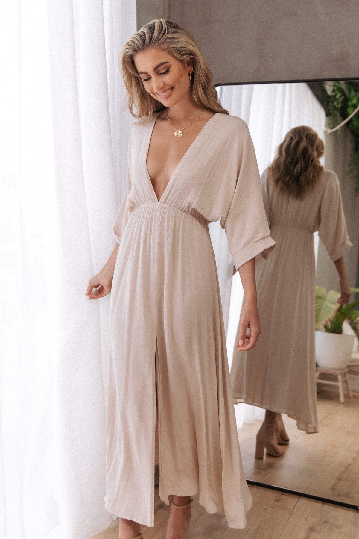 Bayview Dress Beige