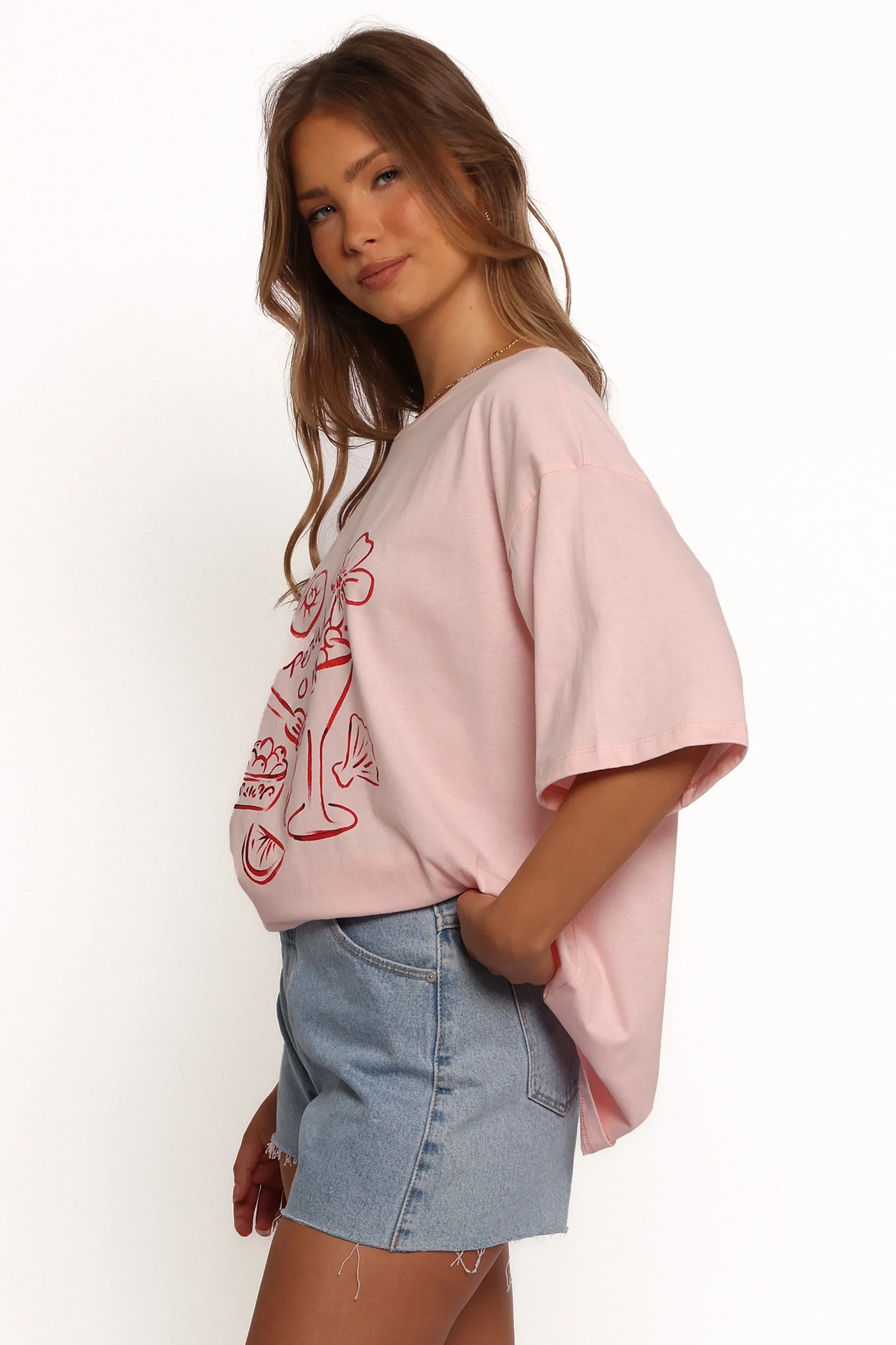 Loa Graphic Tee Pink Red