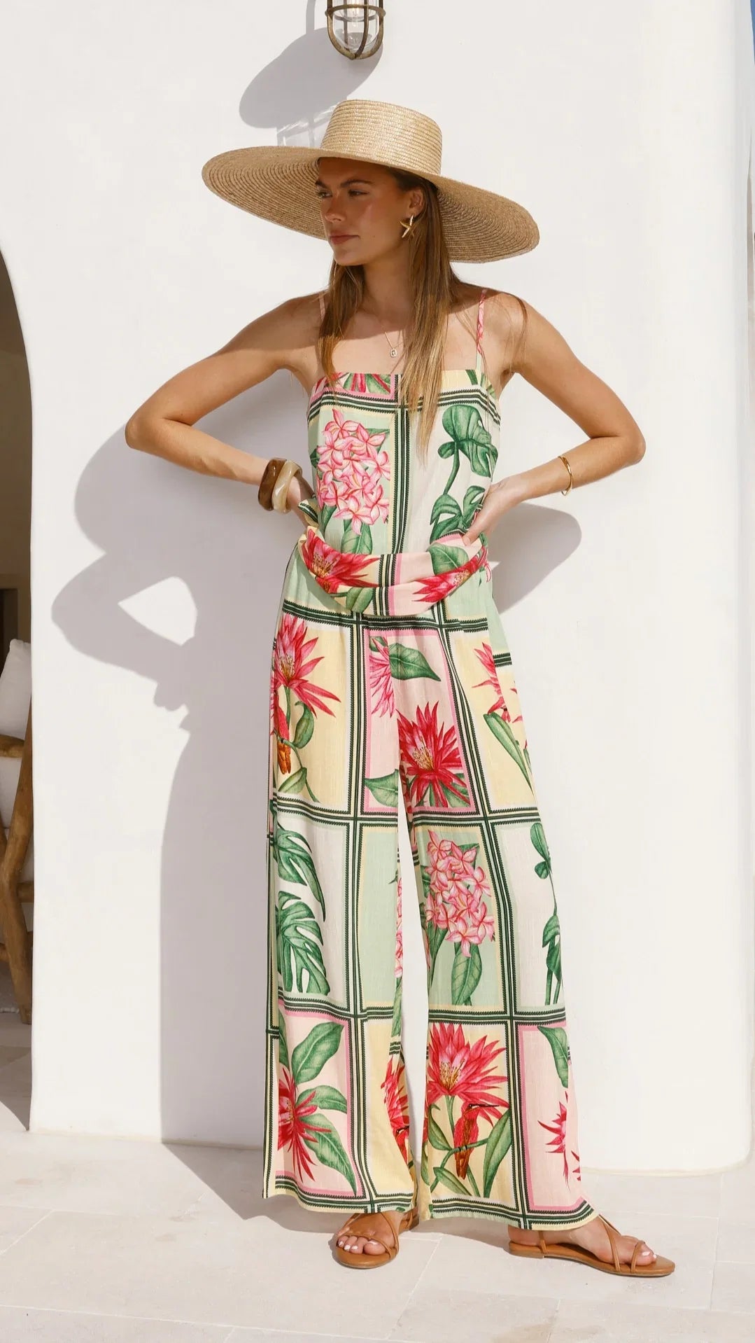 Uma Top Tropical Bloom