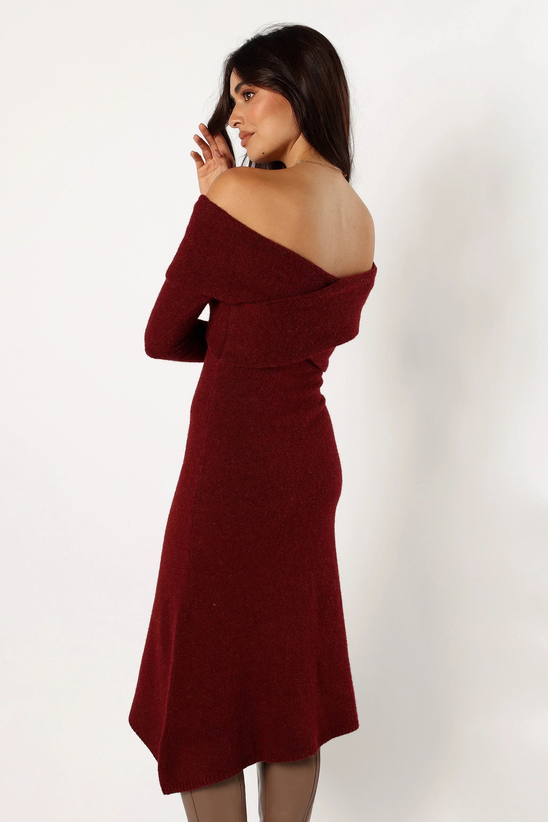 Deena Off Shoulder Midi Dress Red