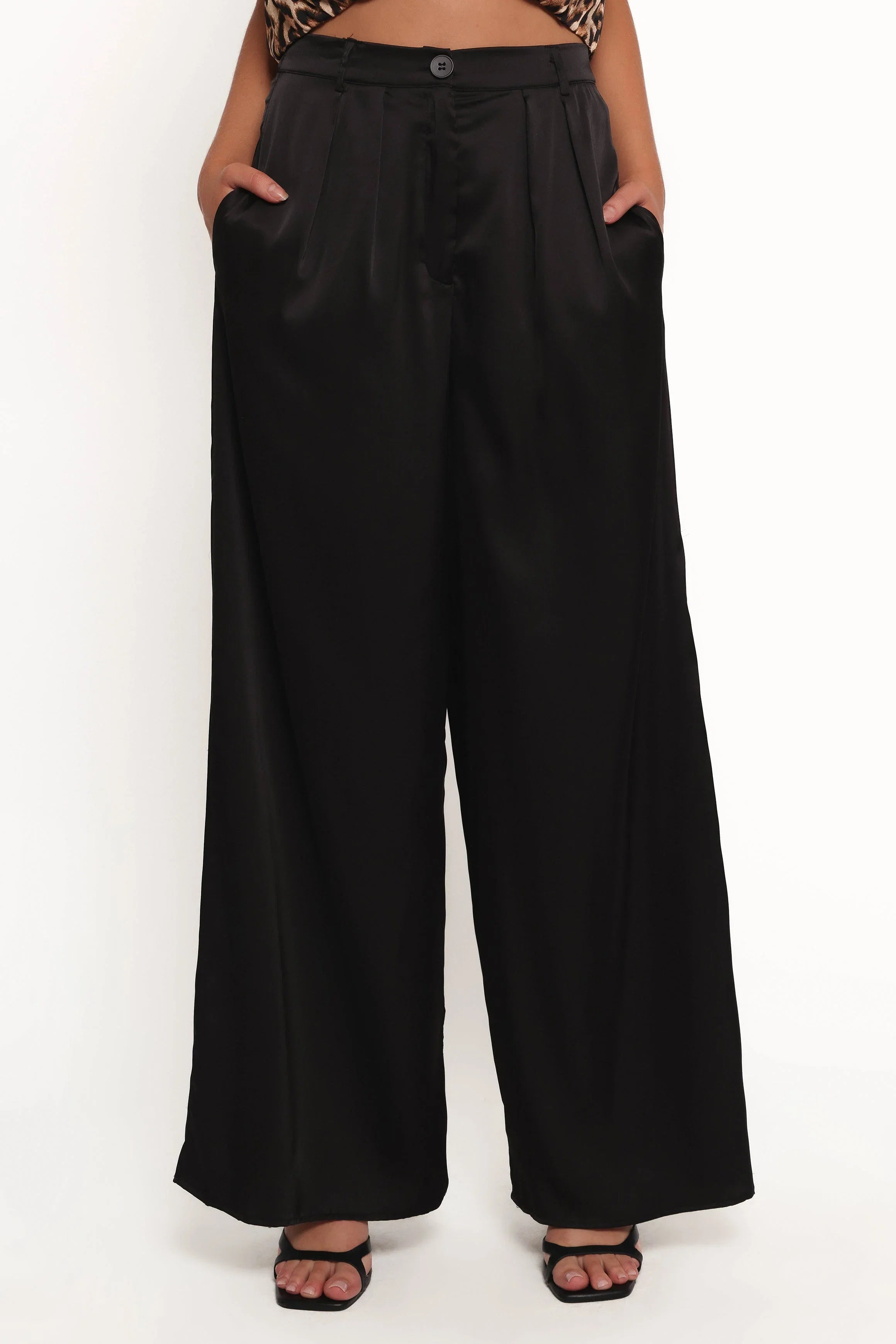 Harlow Two Piece Set Tan Black