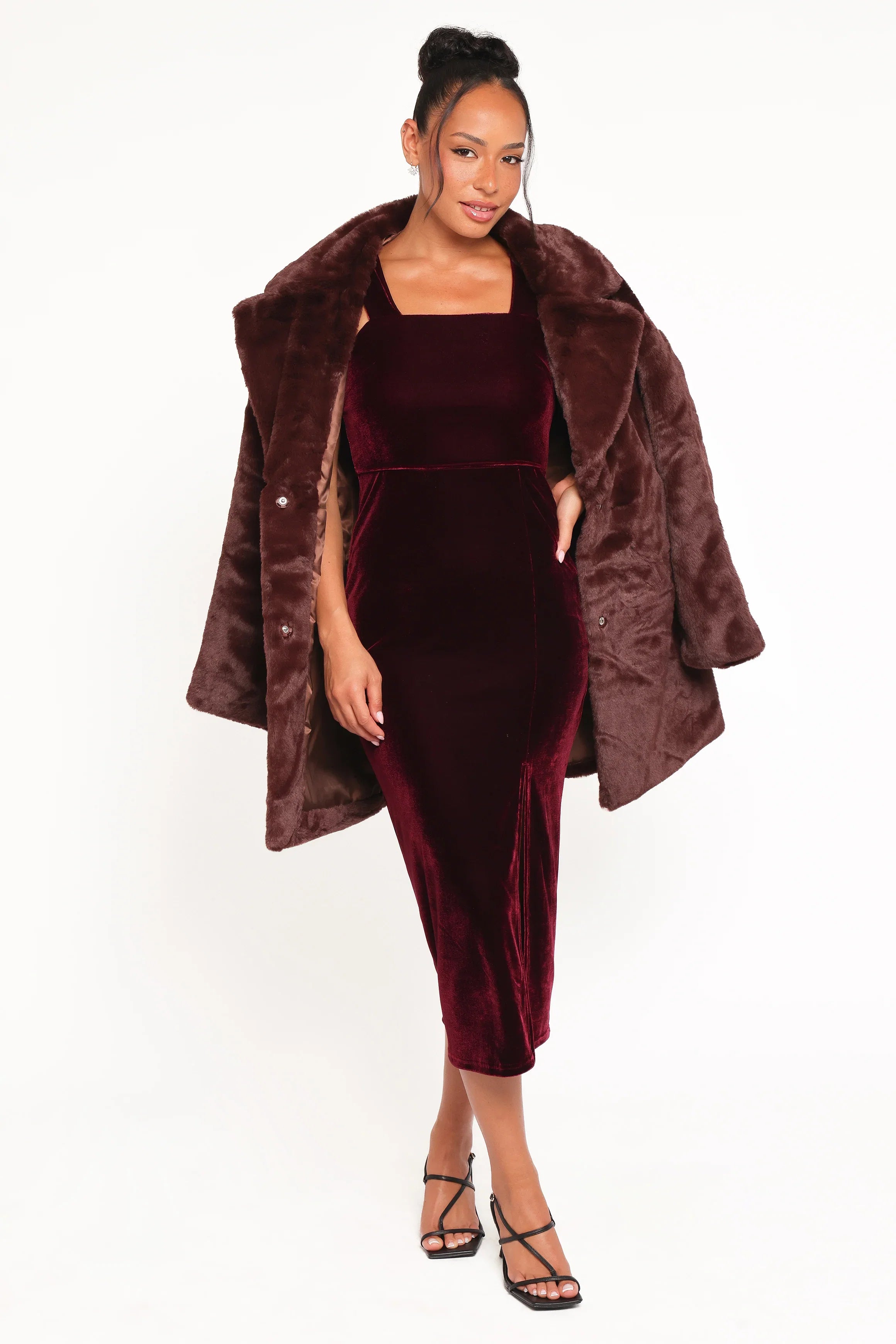 Hyatt Velvet Dress Burgundy