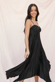 Vikki Dress Black