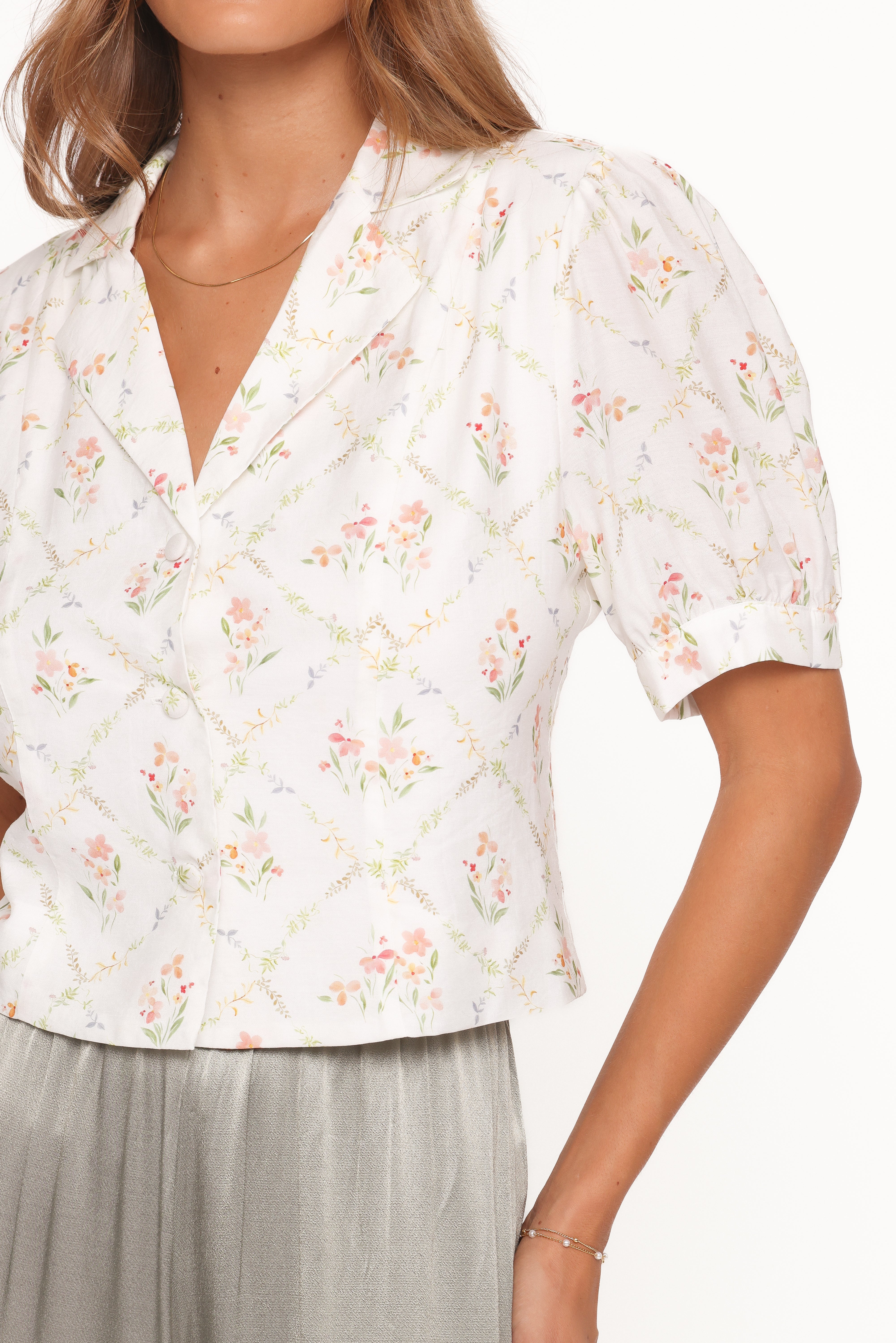 Steele Button Front Top White Vintage Floral