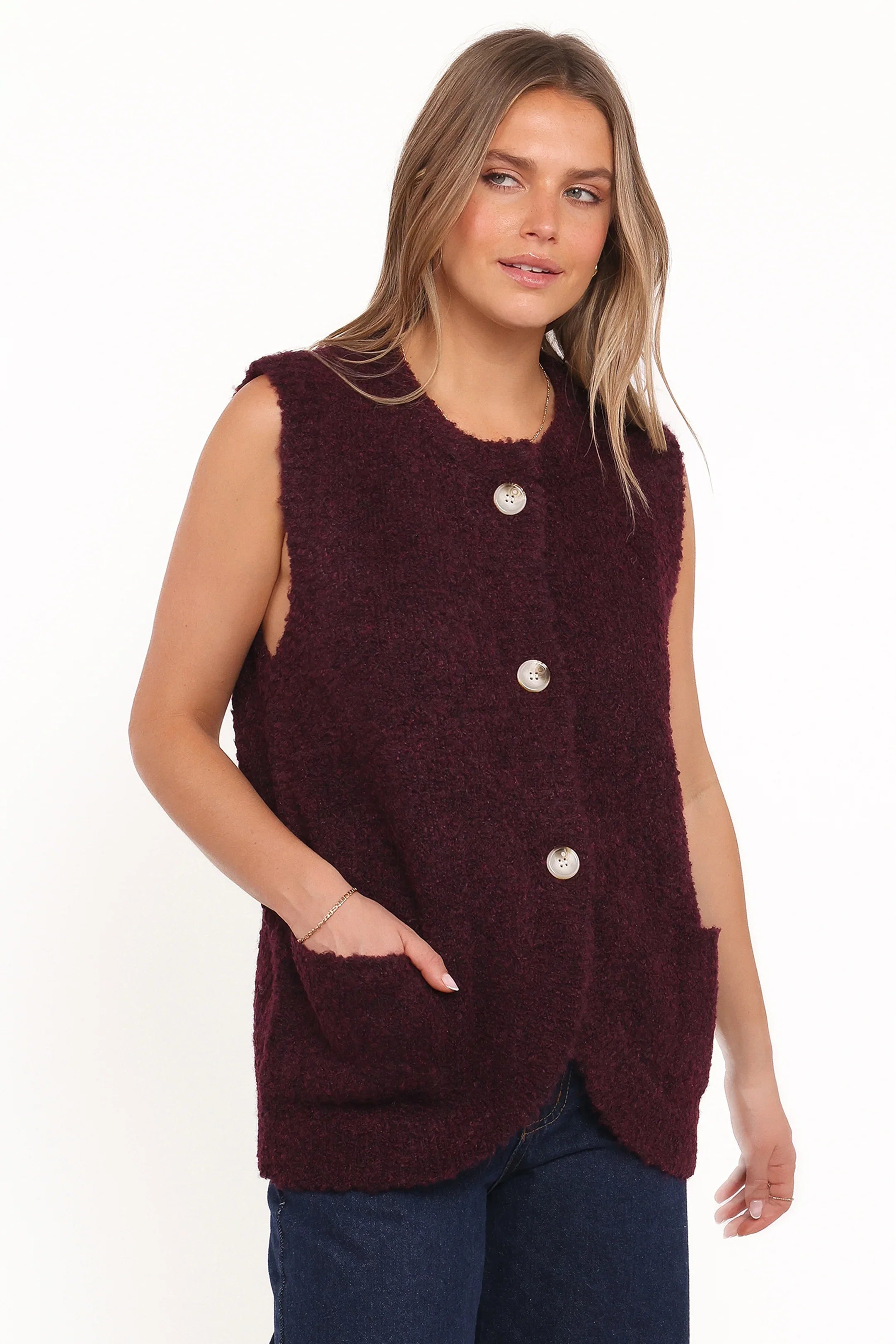 Avery Knit Vest Wine