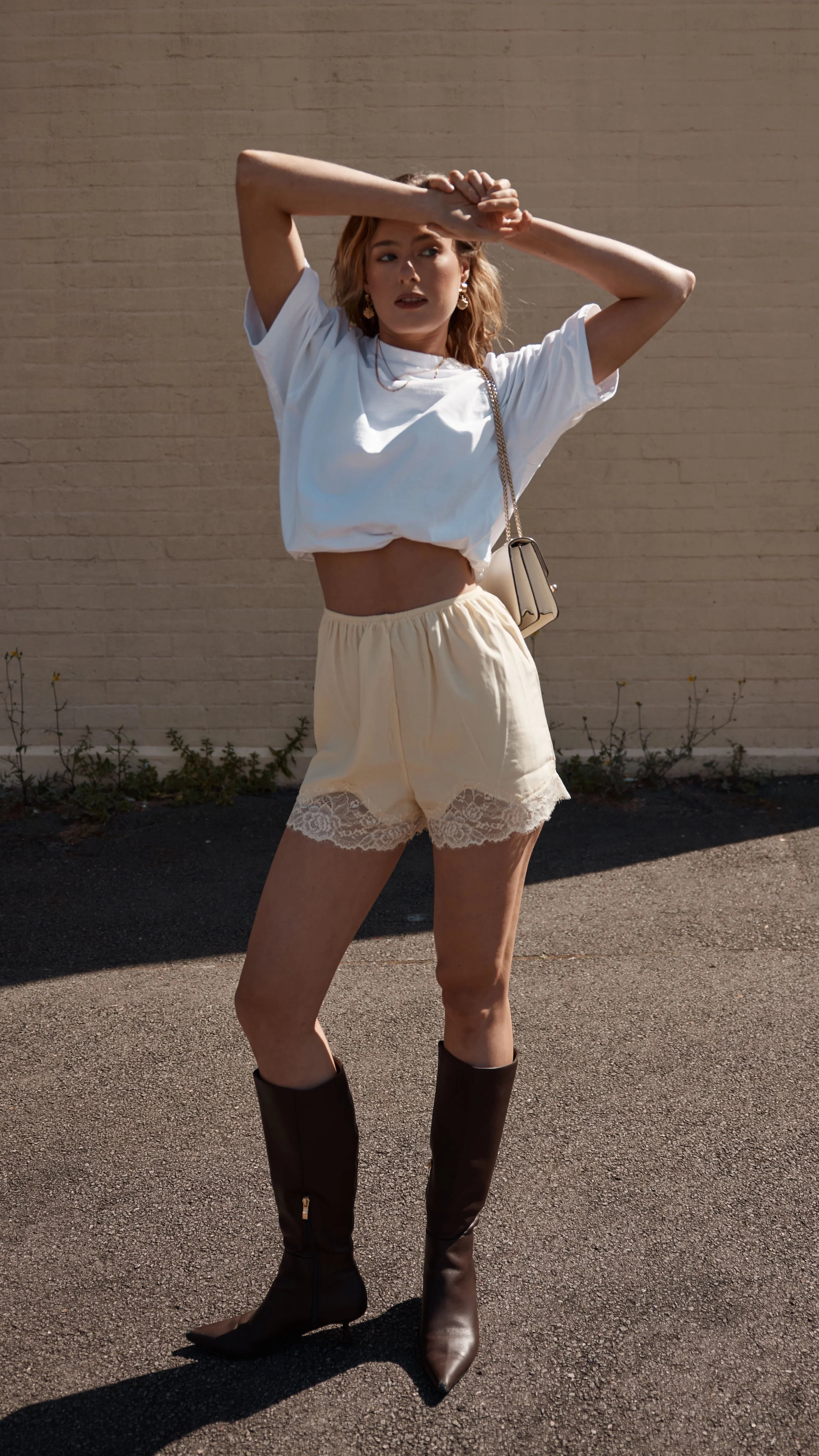 Makoa Lace Shorts Yellow