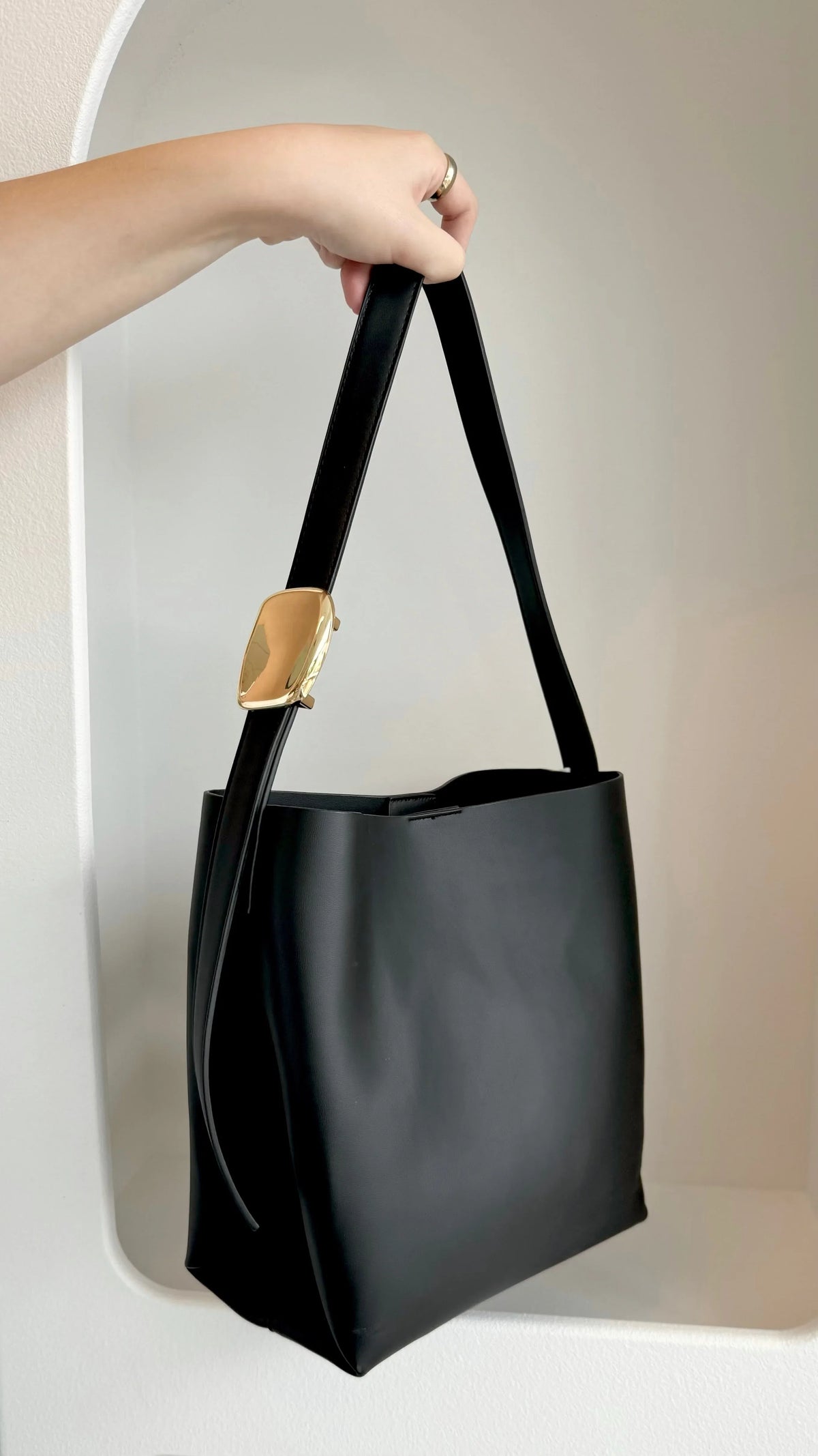 Francesca Shoulder Bag Black