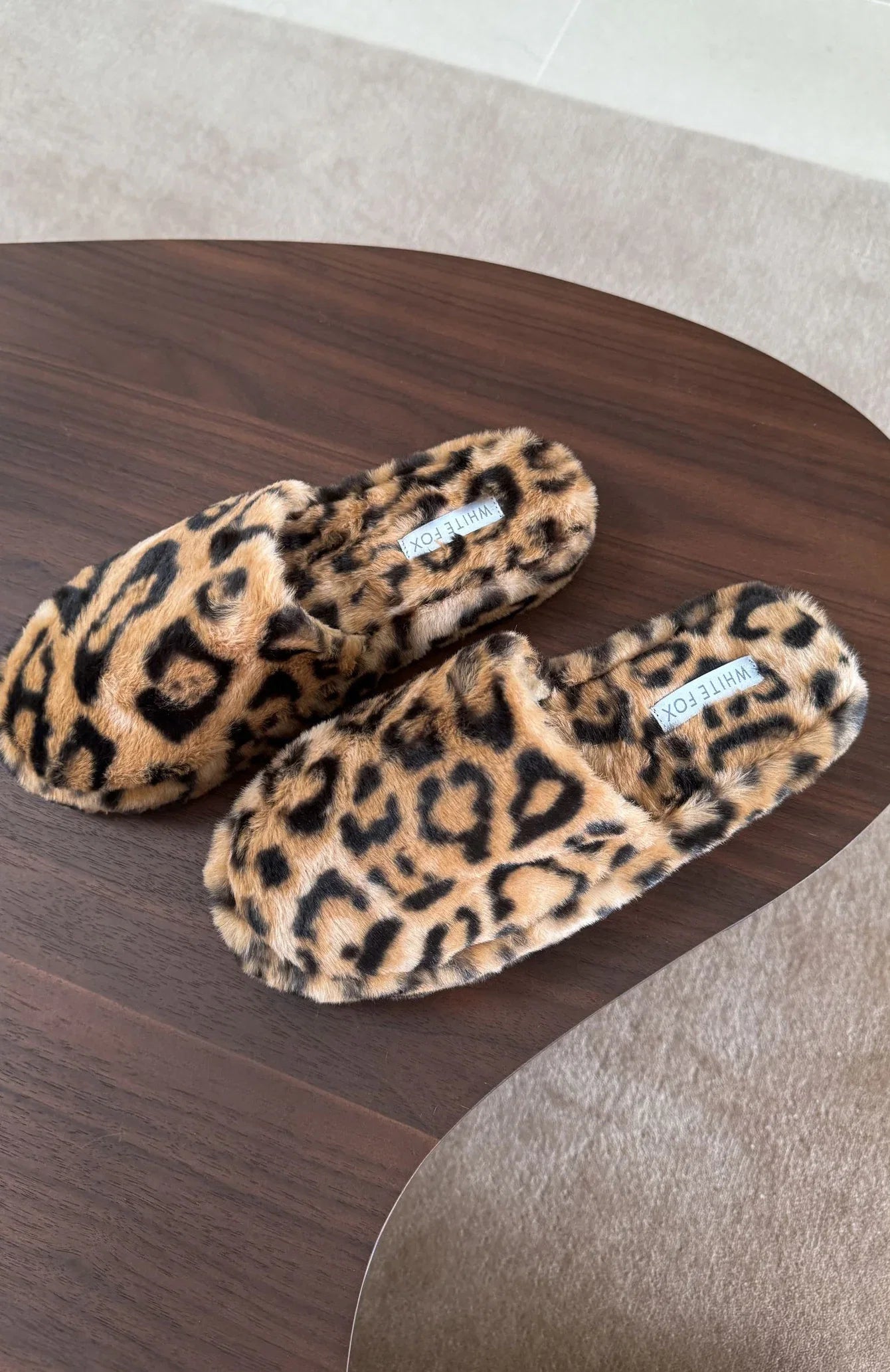 Carly Slippers Leopard