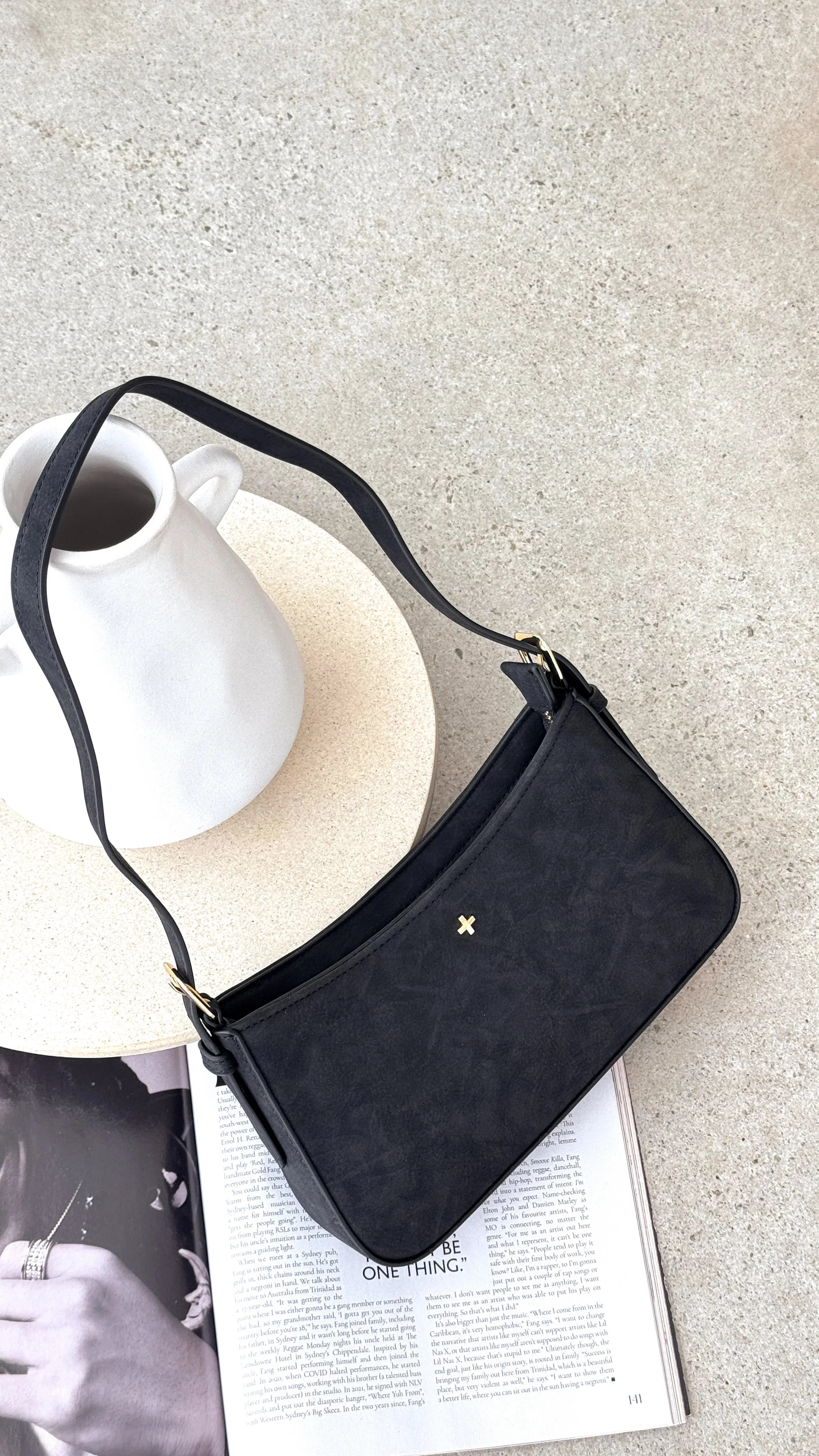 Lilu Shoulder Bag Black Suede