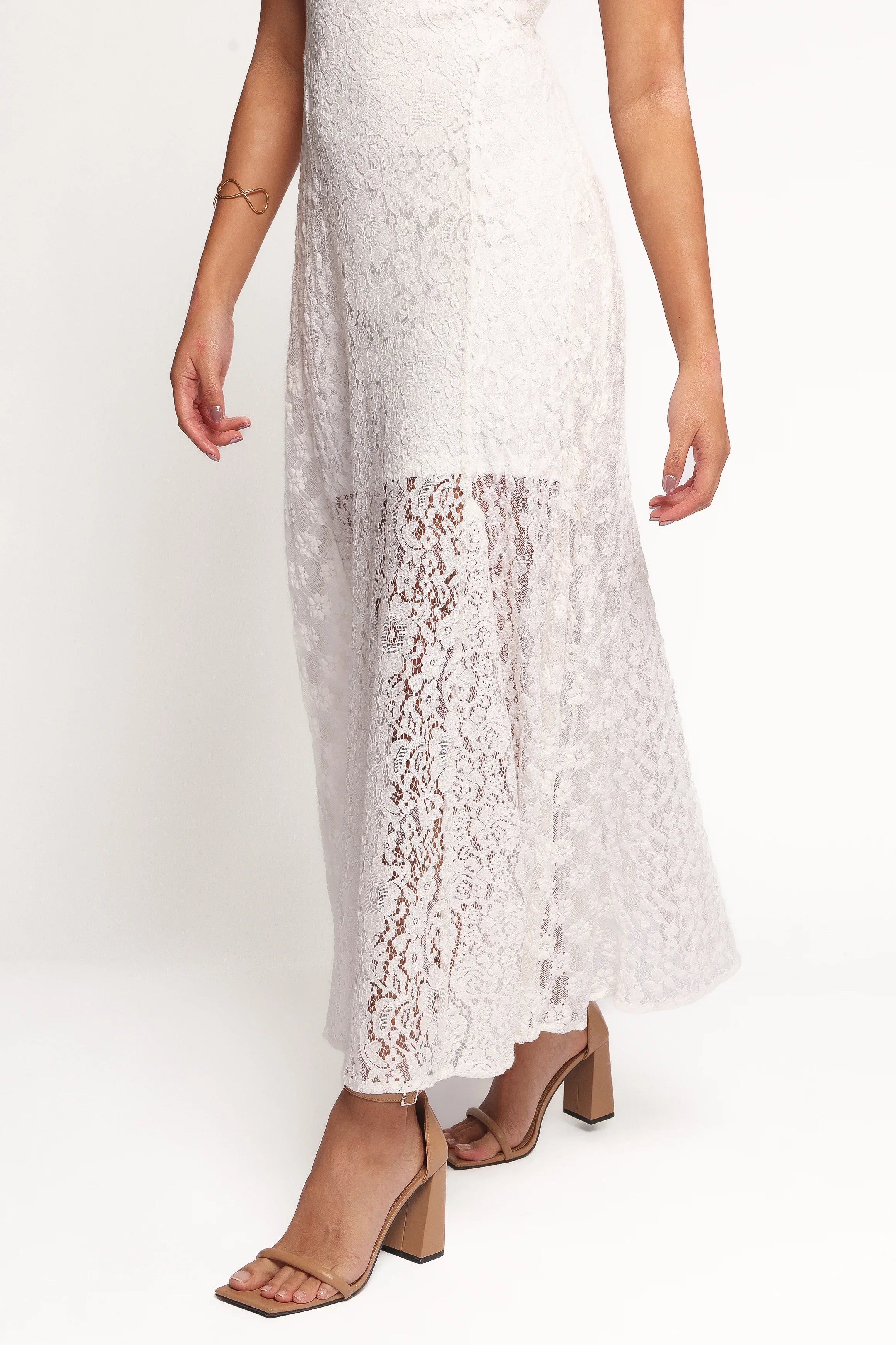 Varia Lace Maxi Dress White