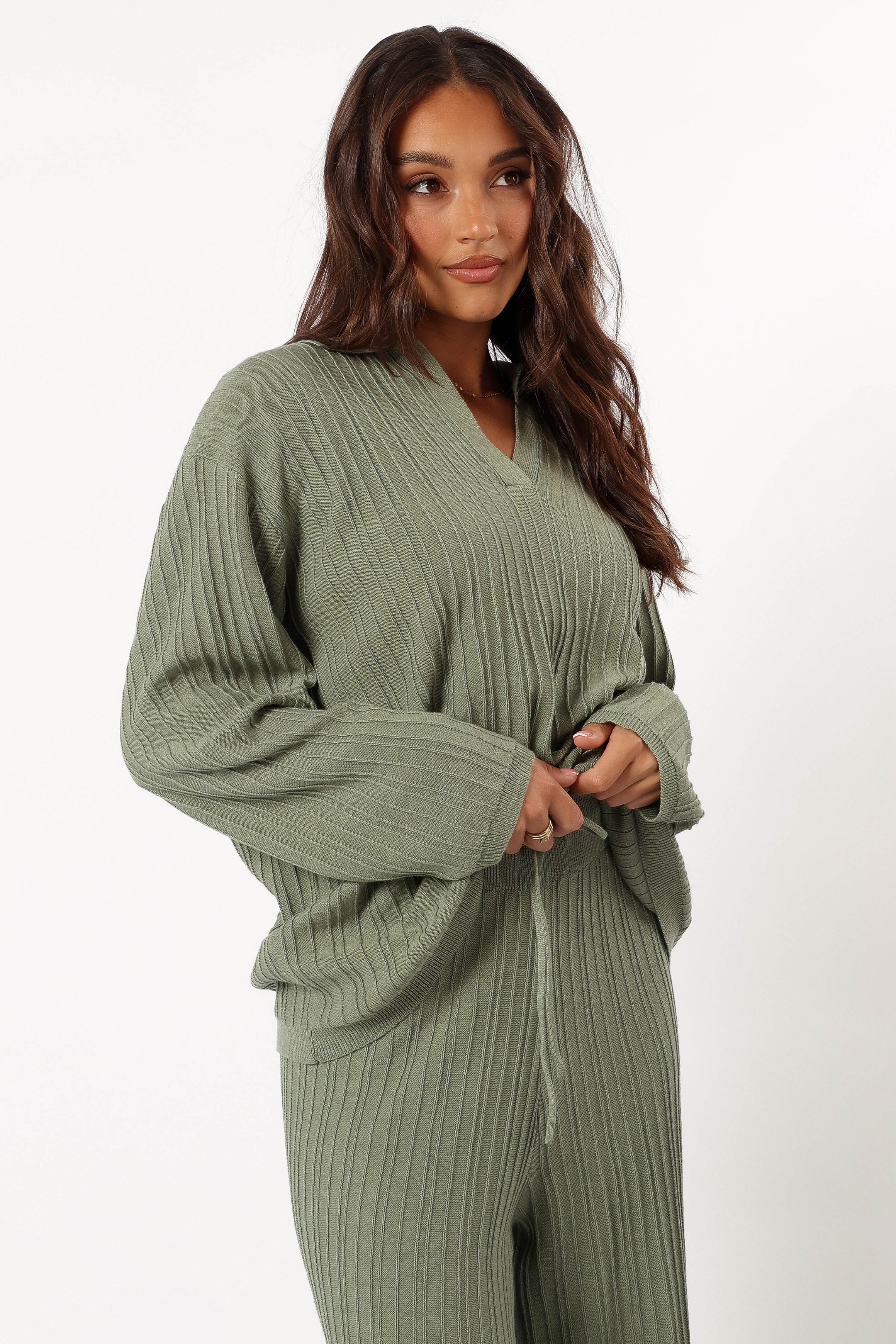 Sonole Cable Knit Sweater Khaki