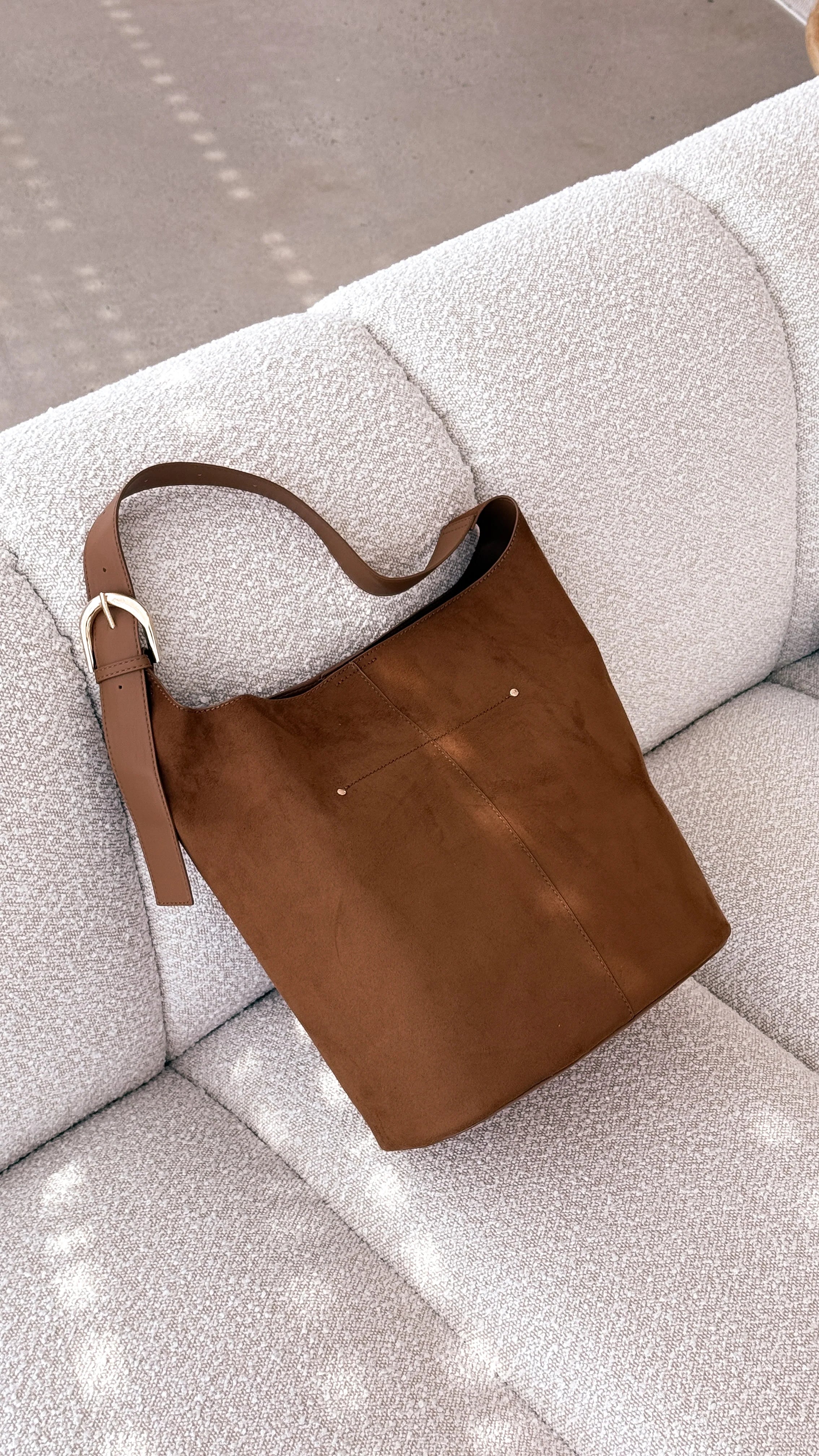 Cali Shoulder Bag Tan Suede