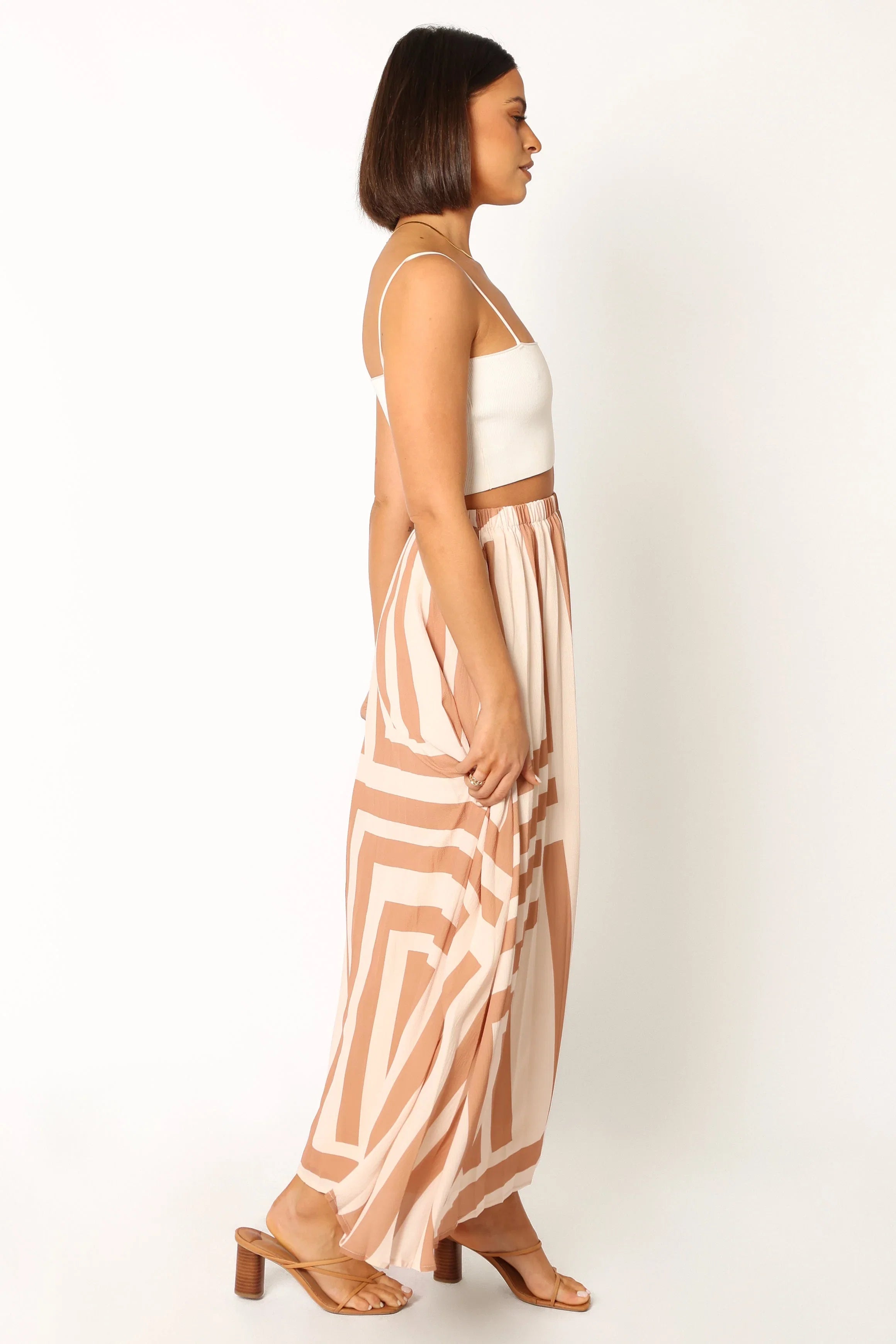 Elke Pleat Midi Skirt Tan