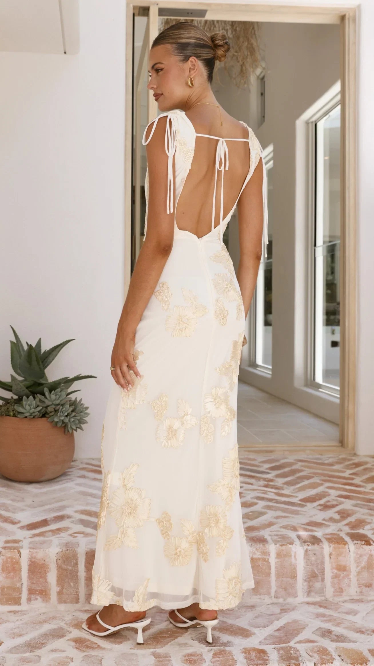 Nikova Maxi Dress Yellow Embroidery