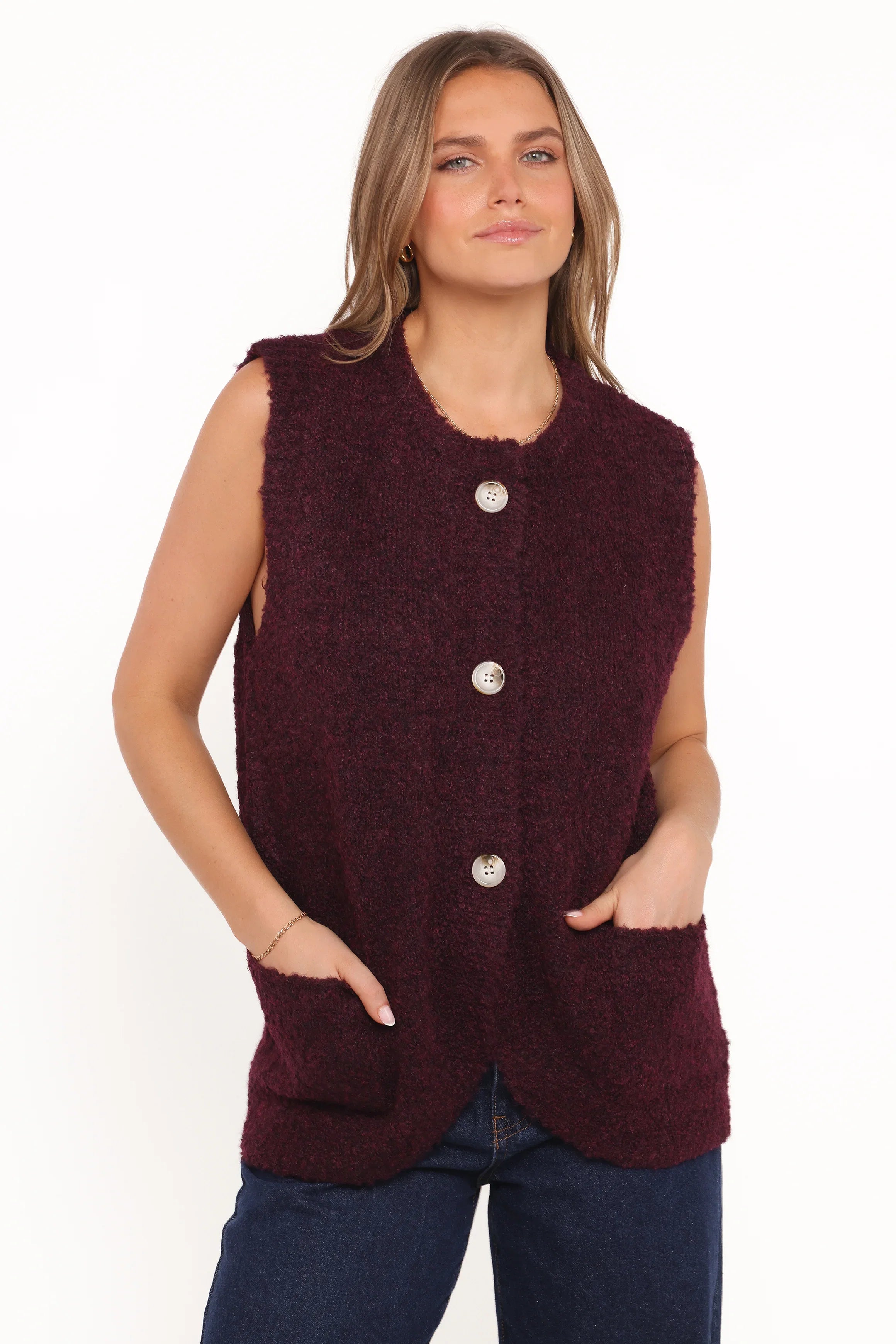 Avery Knit Vest Wine