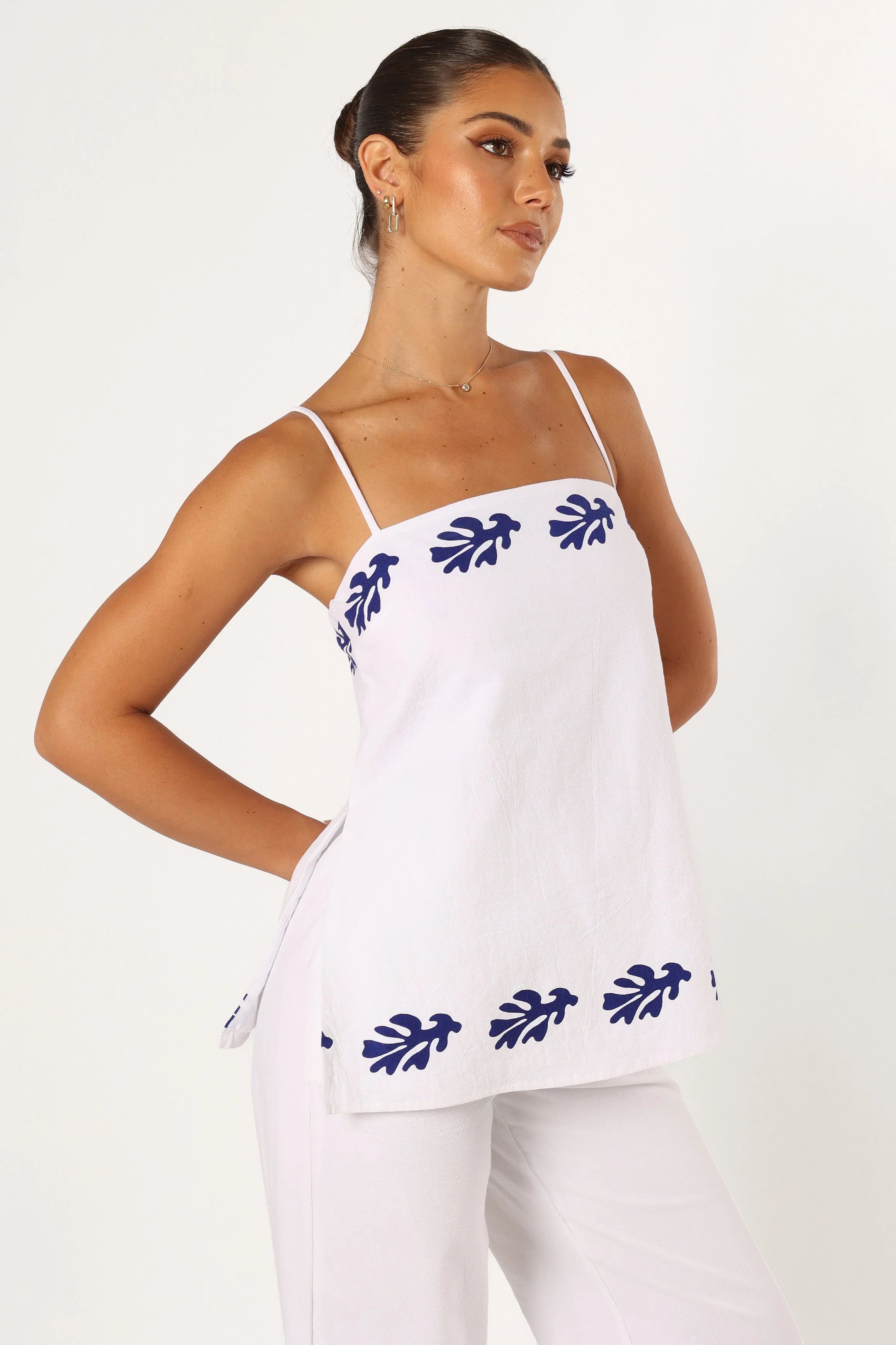 Amalia Top White Blue
