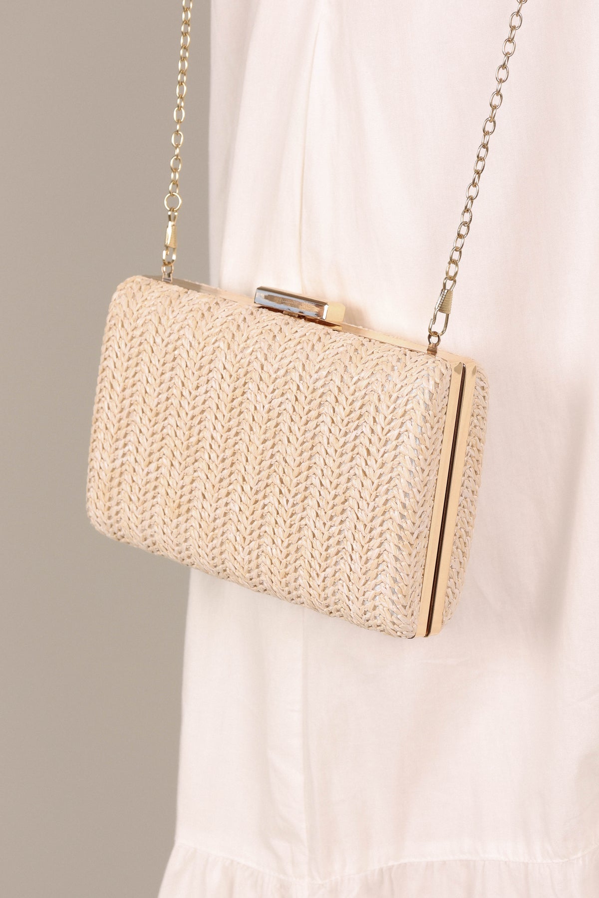 Peyton Straw Clutch Cream