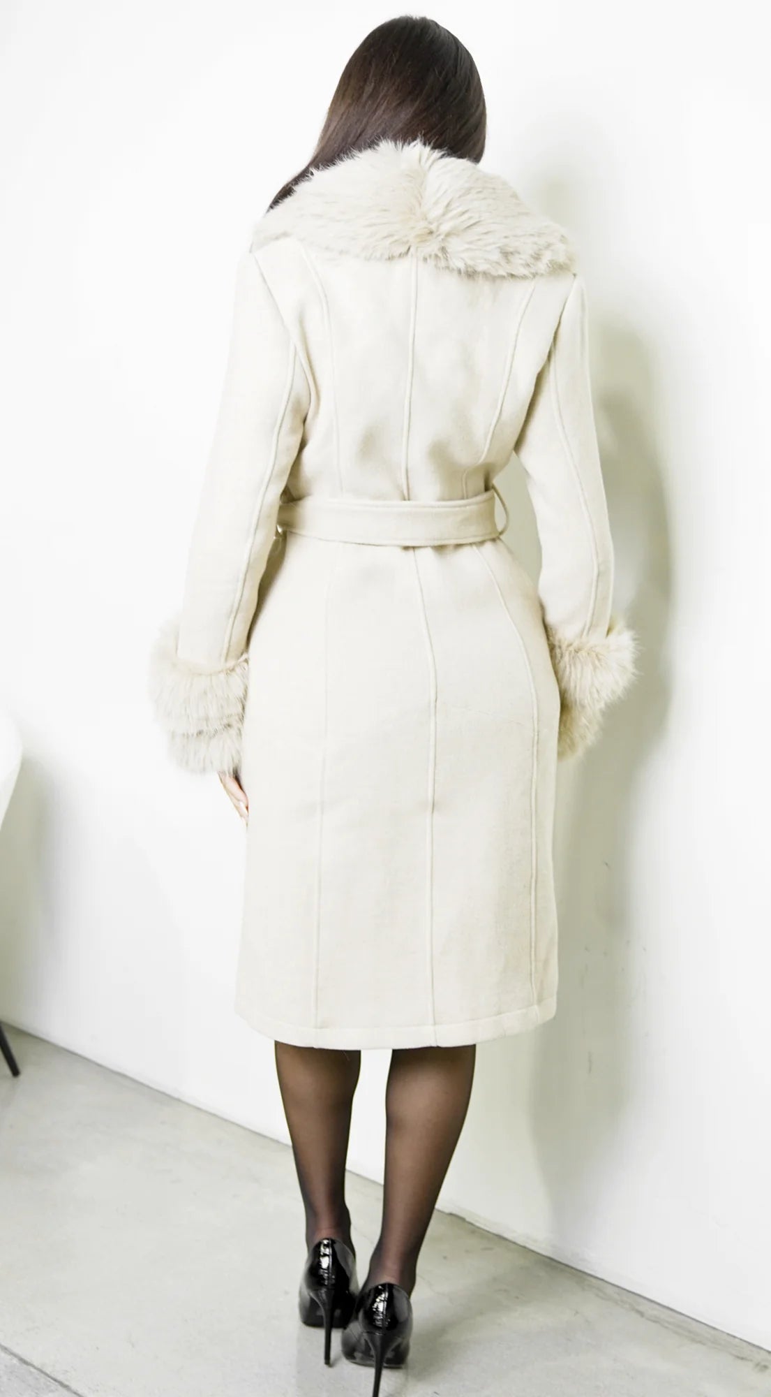 Renée Faux Fur Coat Cream