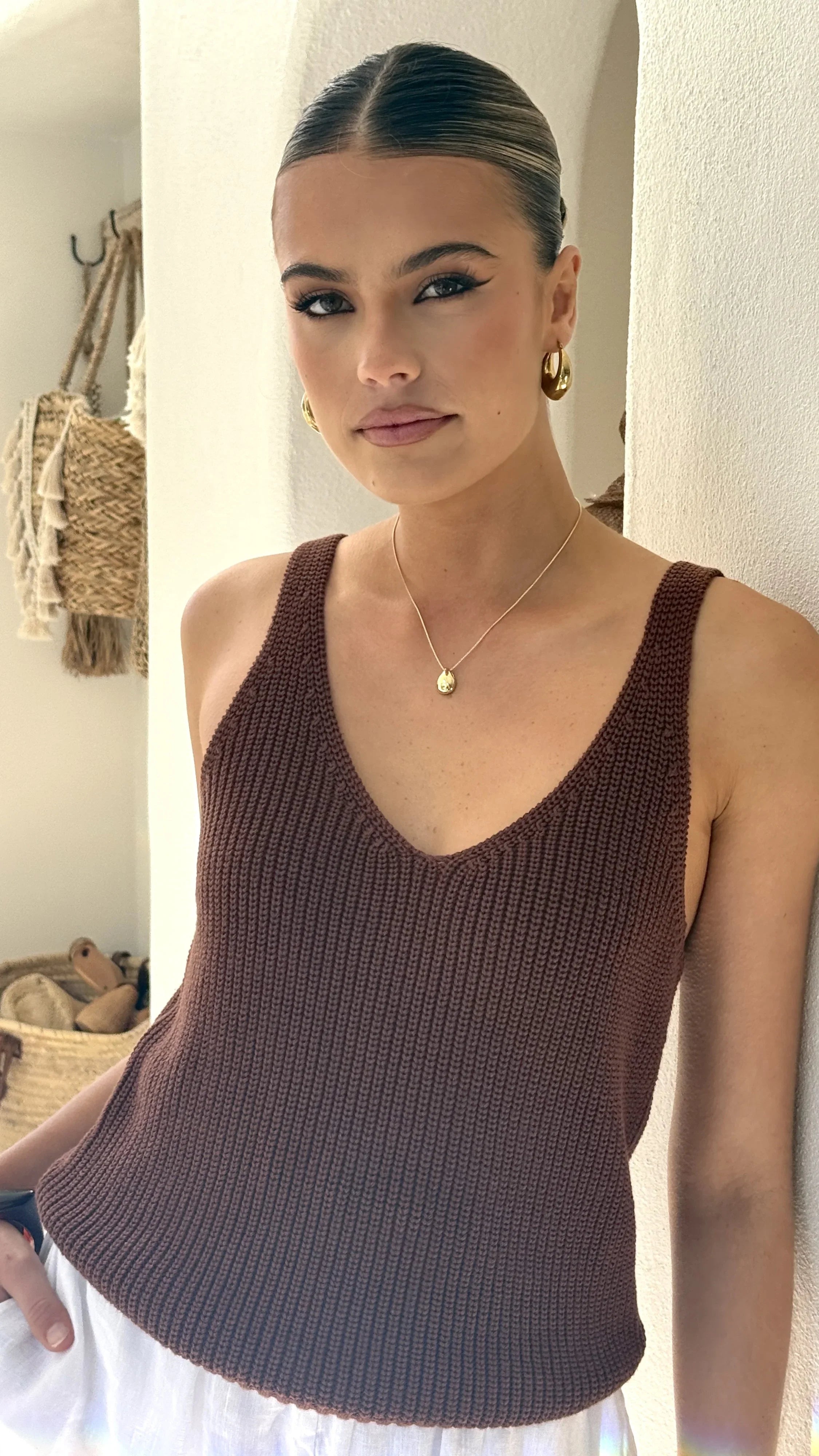 Neelia Top Chocolate
