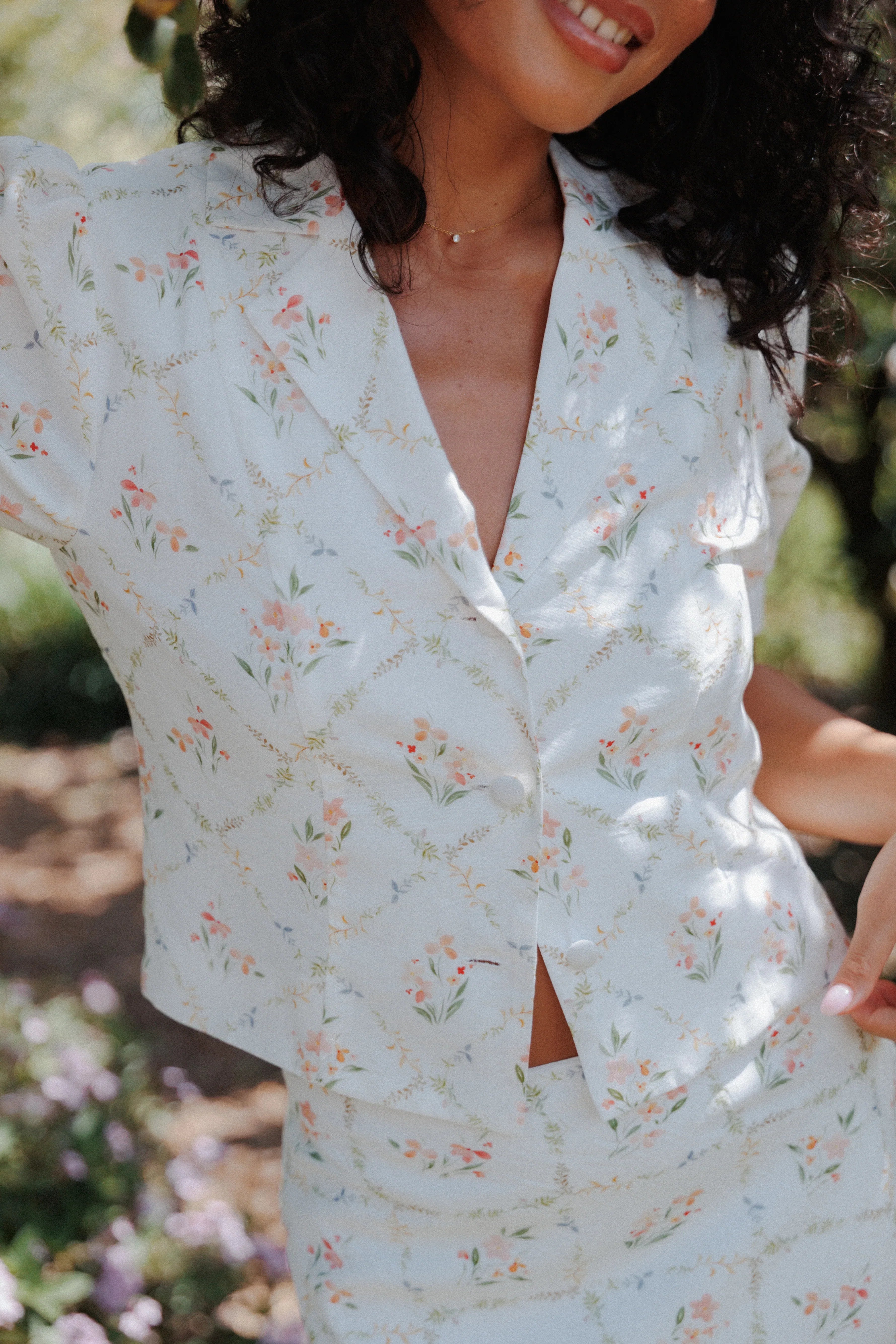 Steele Button Front Top White Vintage Floral