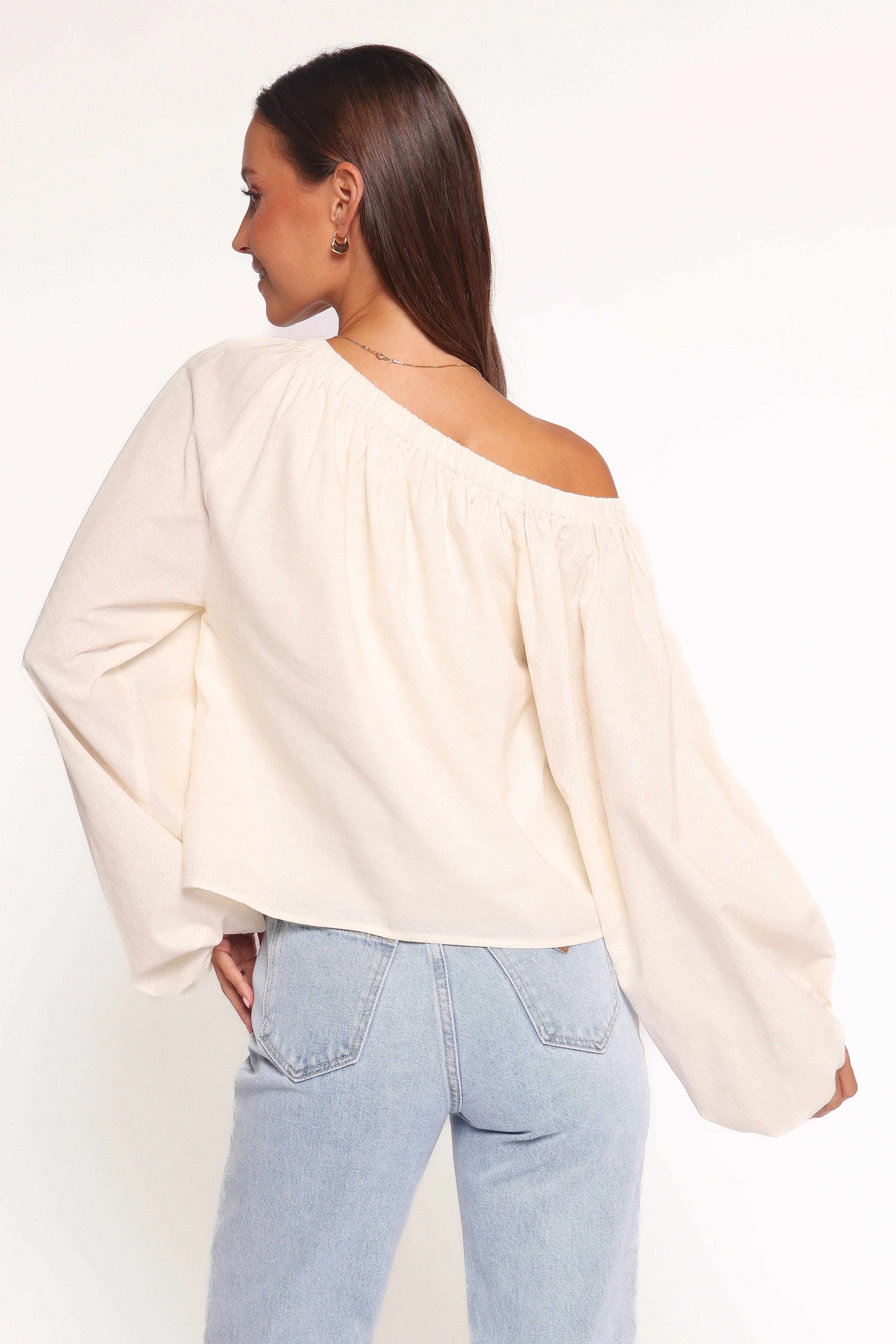 Zion Off Shoulder Long Sleeve Top Ivory