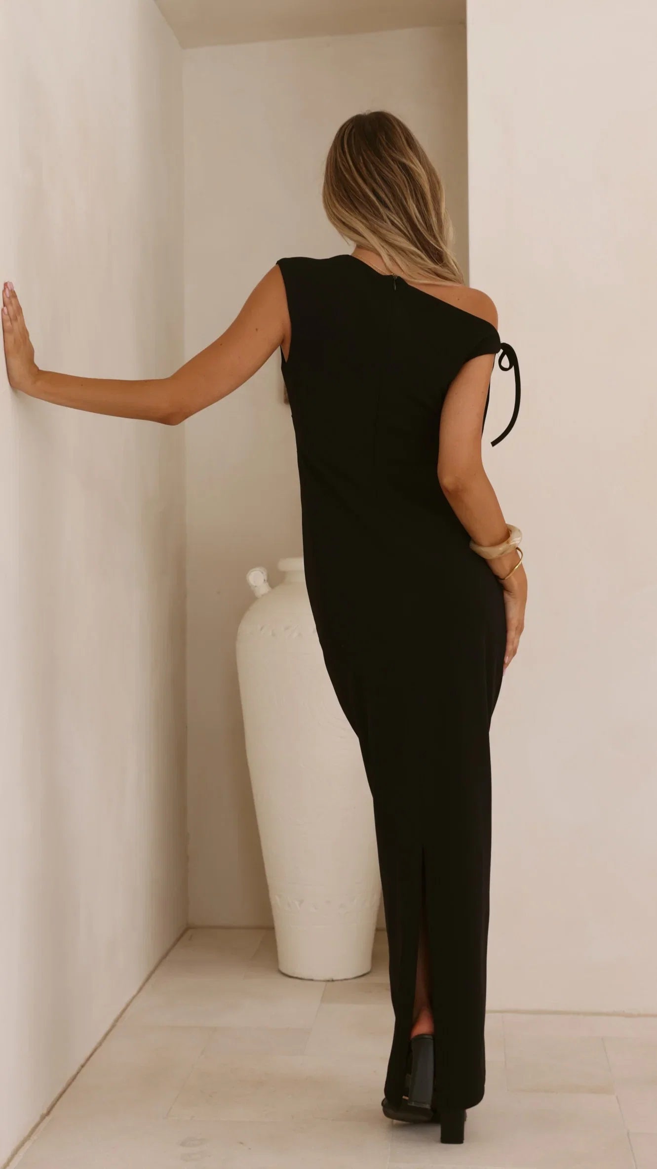 Lealah Maxi Dress Black