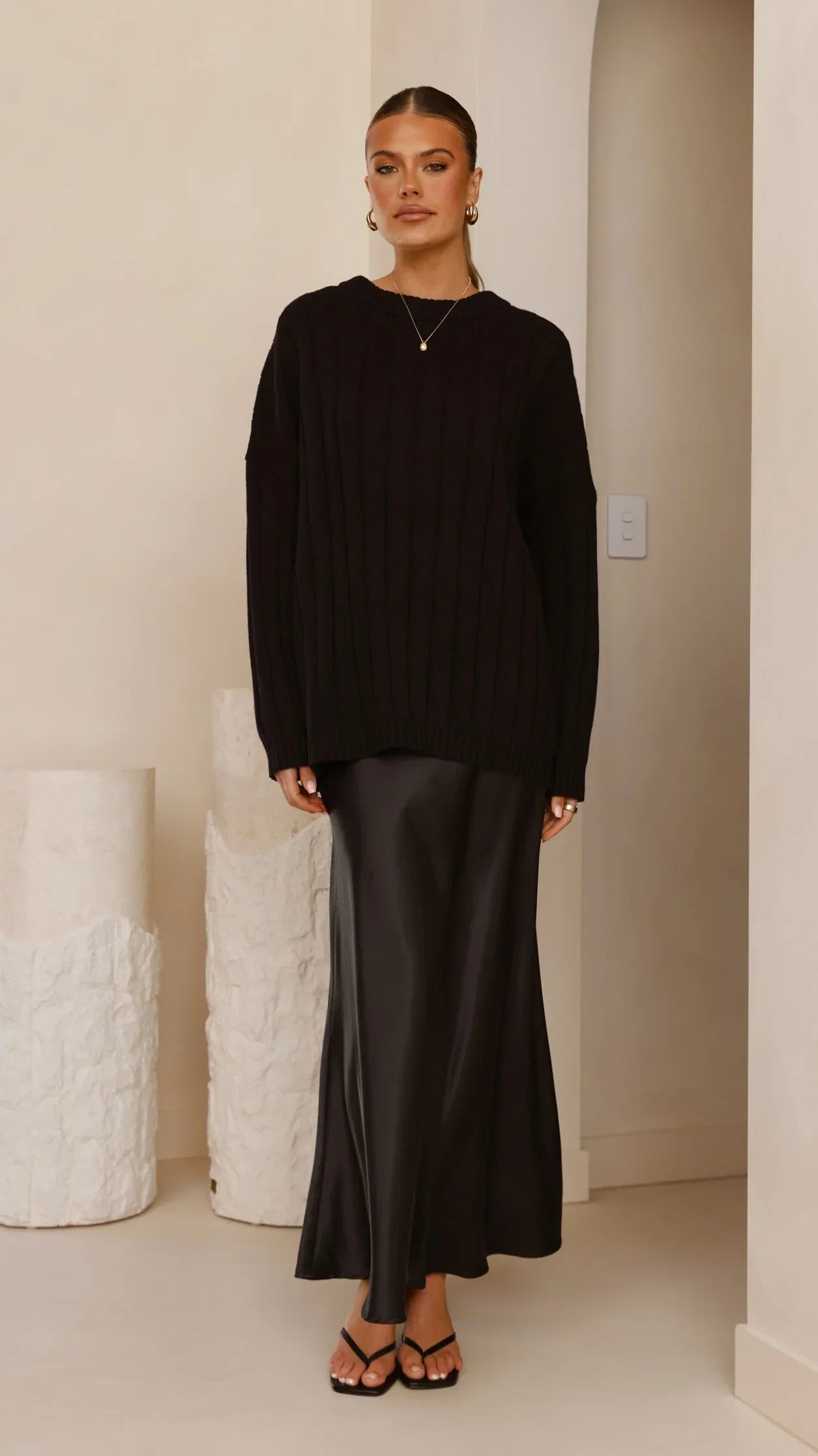 Naiva Oversized Knit Black