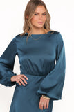 Remora Long Sleeve Midi Dress Teal