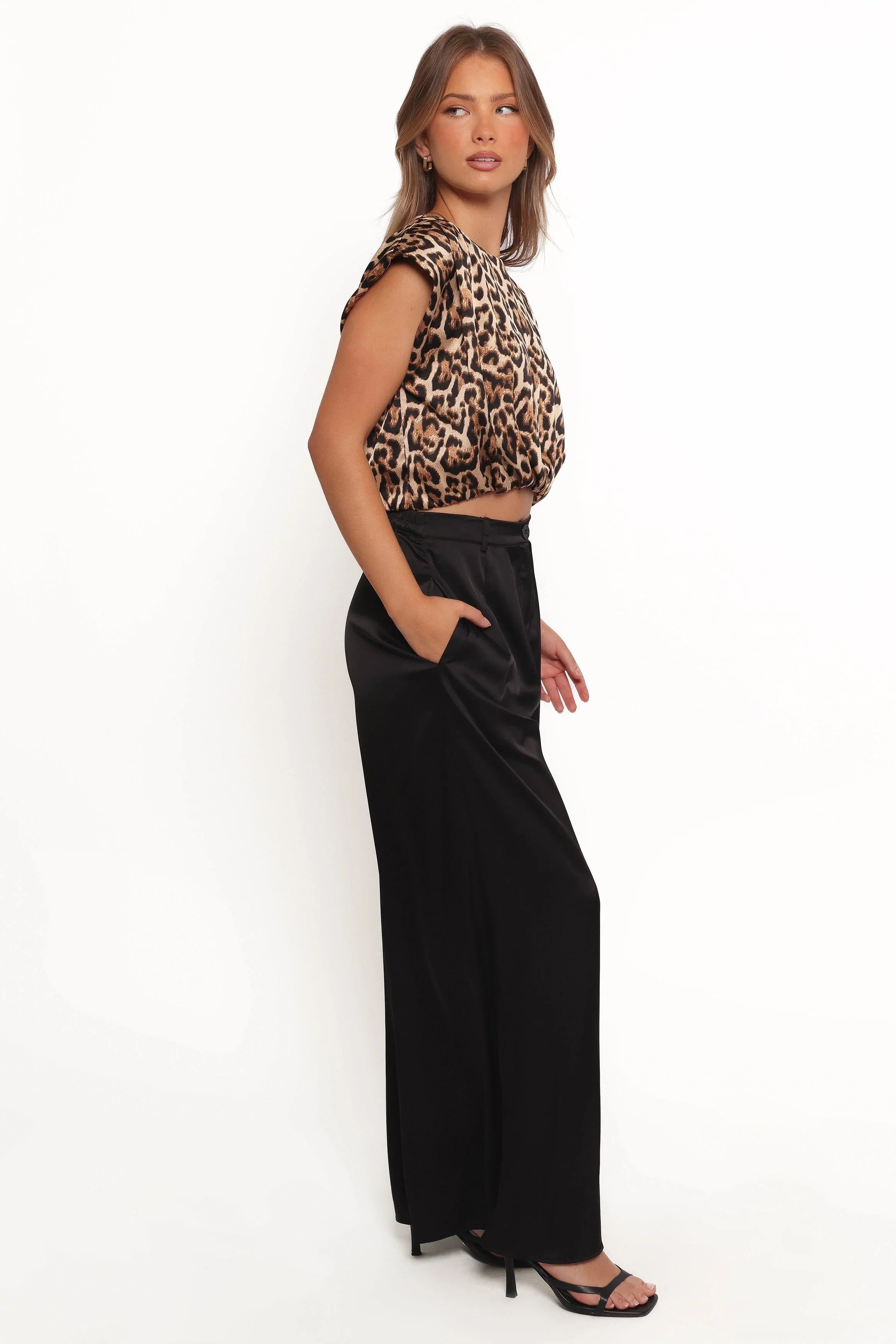 Harlow Two Piece Set Tan Black