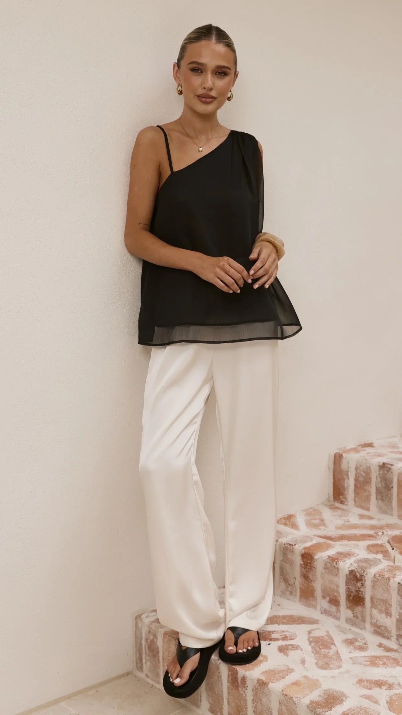 Hazel Top Black