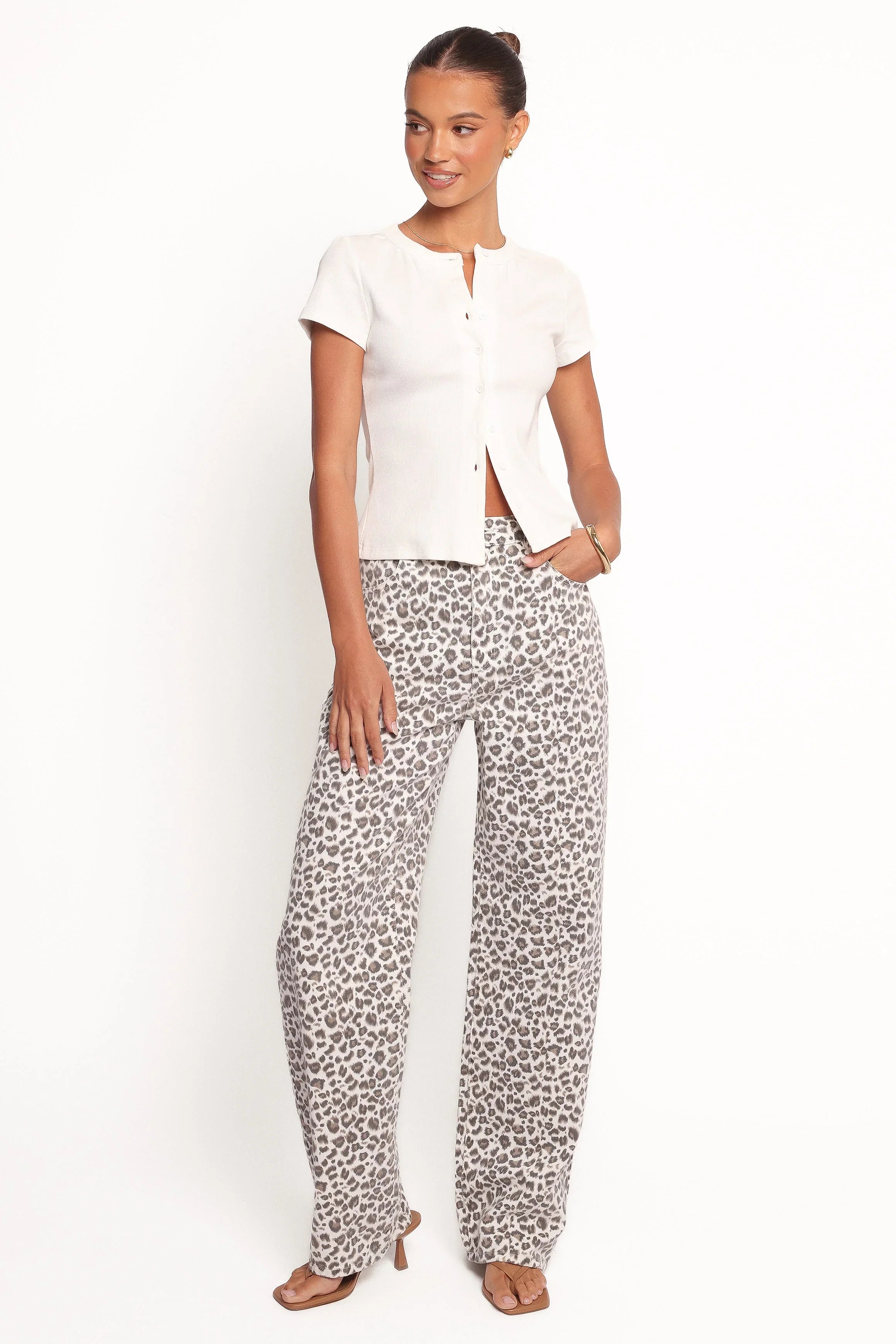 Leila Printed Wide Leg Jean Leopard