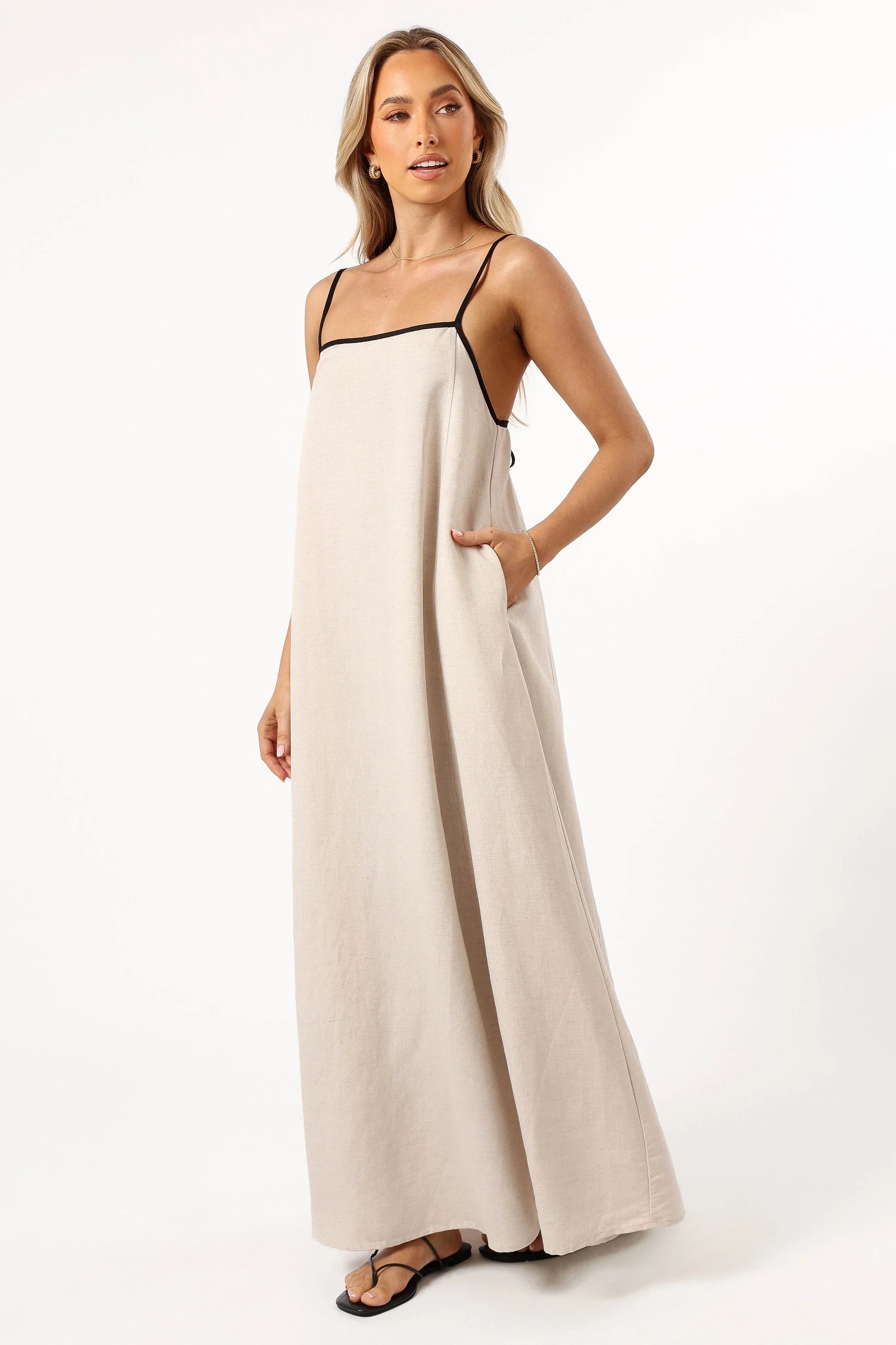Elliana Maxi Dress Beige