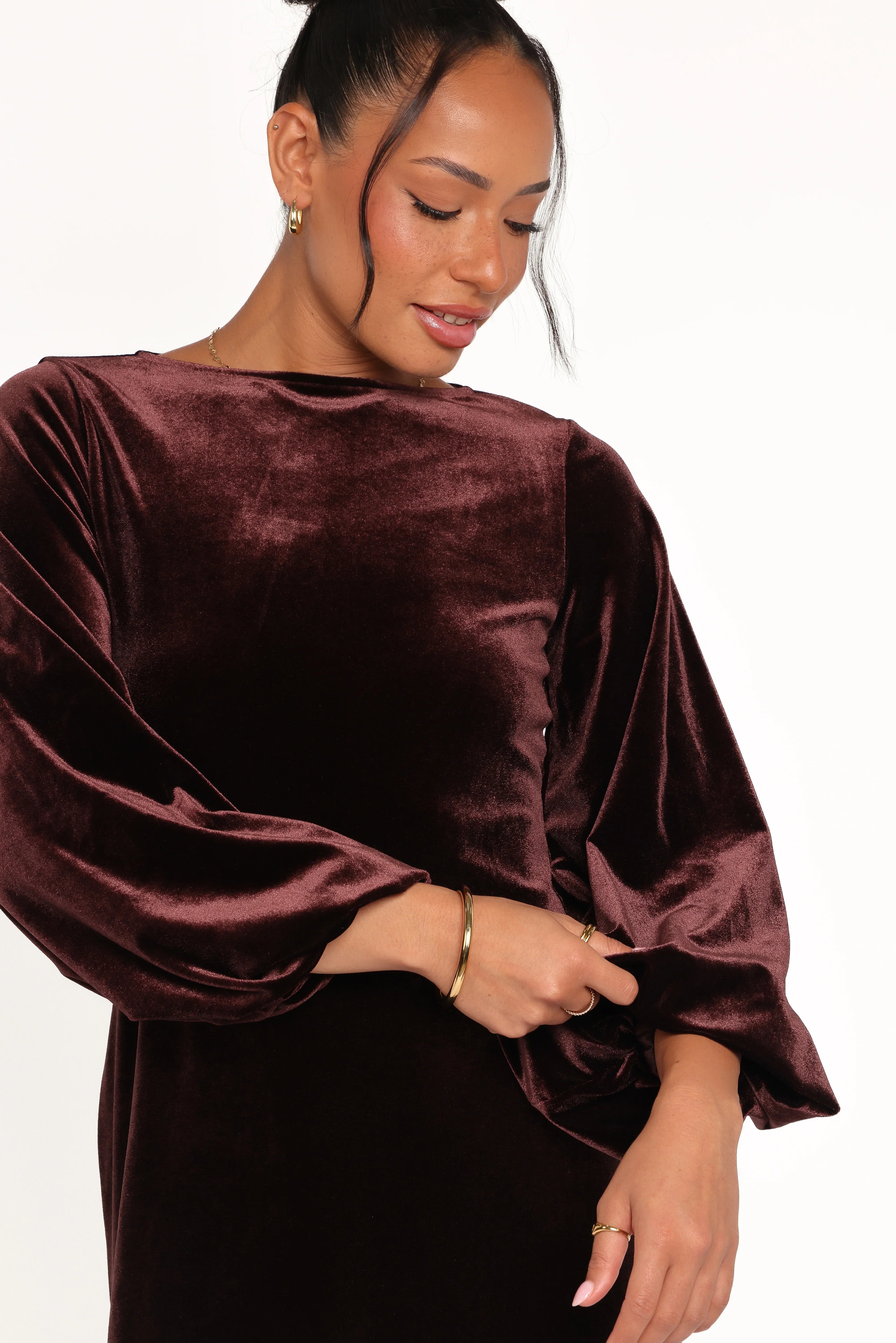 Twylar Long Sleeve Velvet Mini Dress Brown