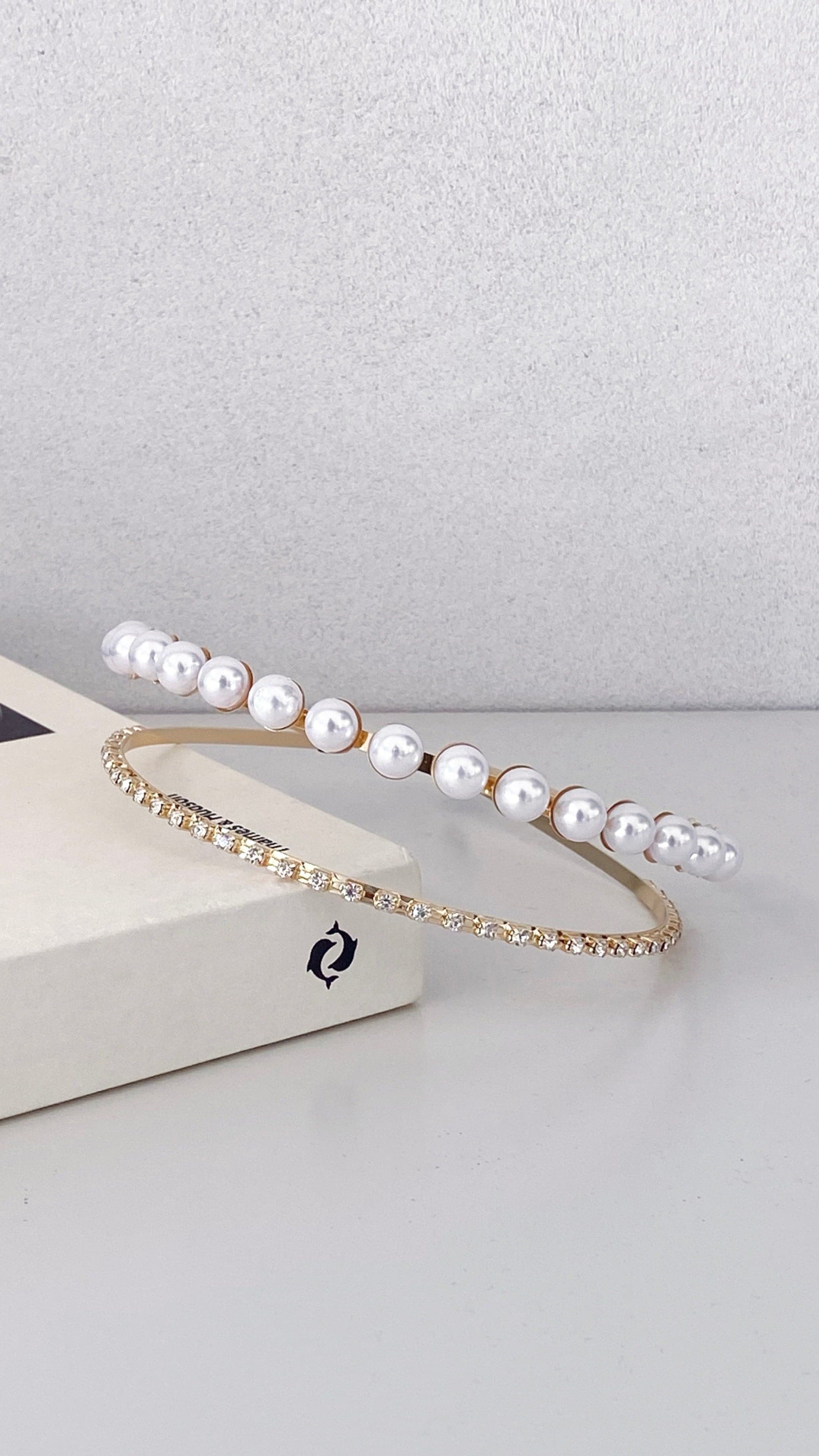 Sinclair Headpiece Gold Pearl