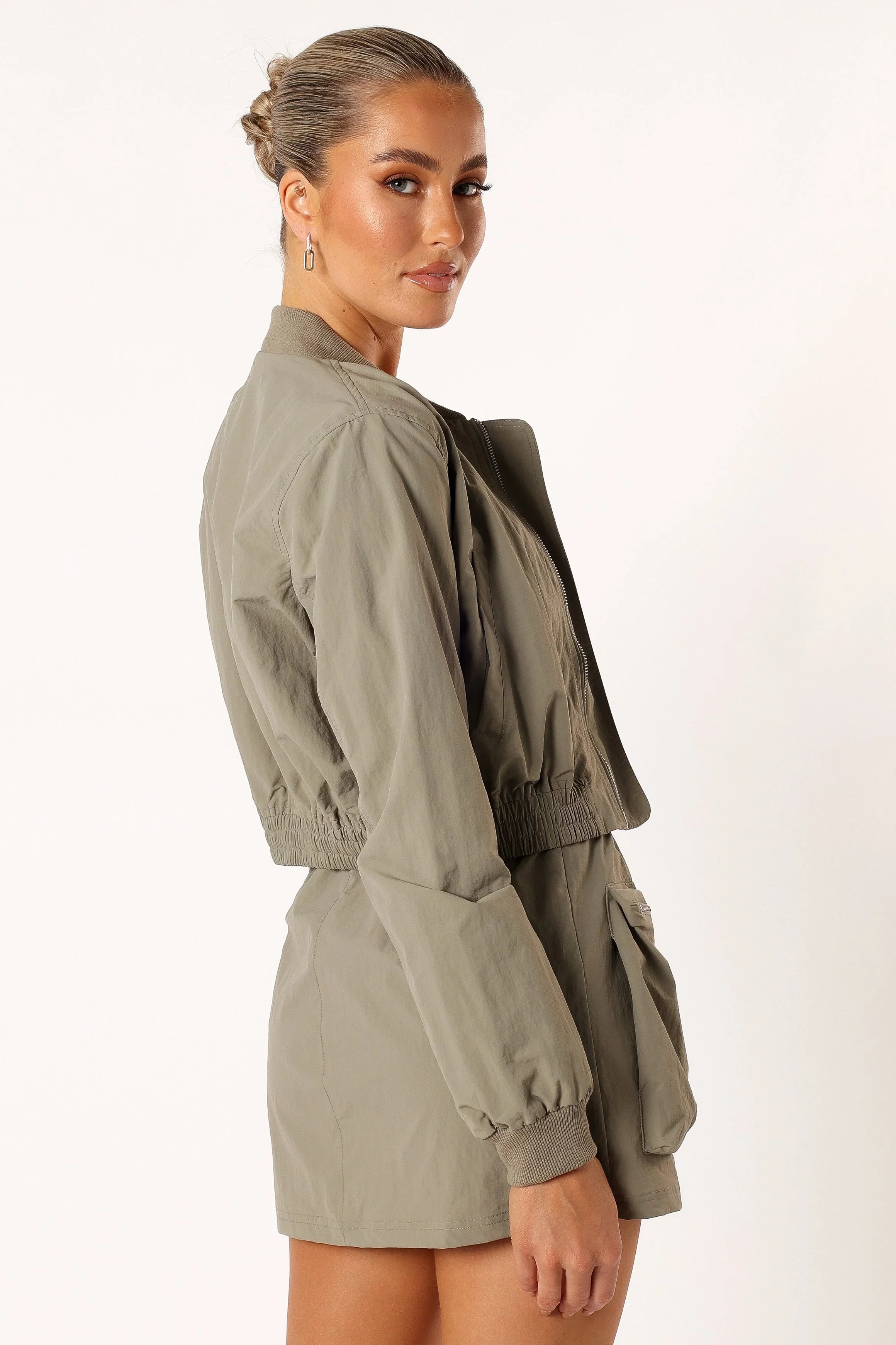 Freddie Two Piece Set Light Olive
