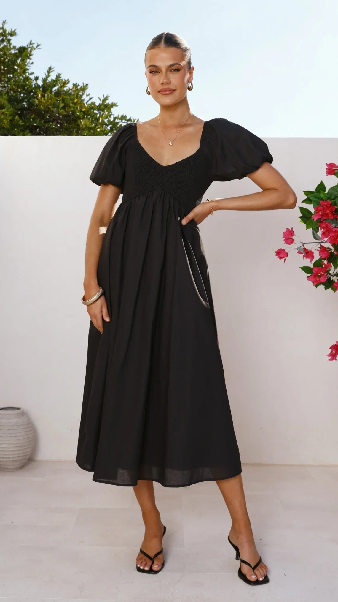 Sahirah Midi Dress Black