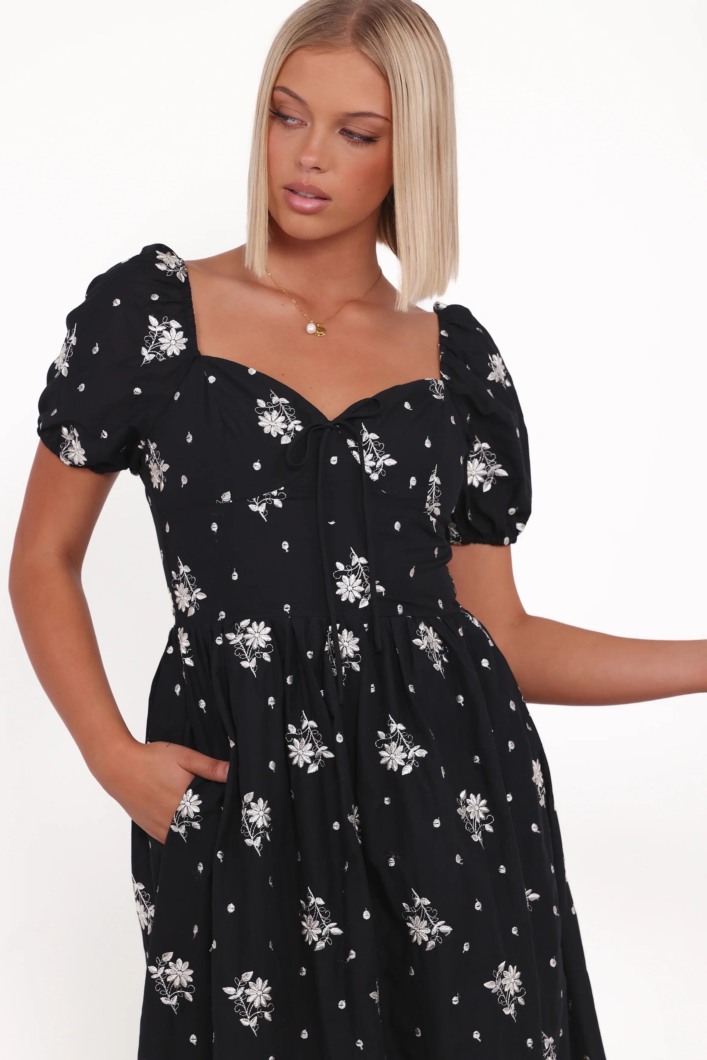 Rosemarie Midi Dress Black Floral