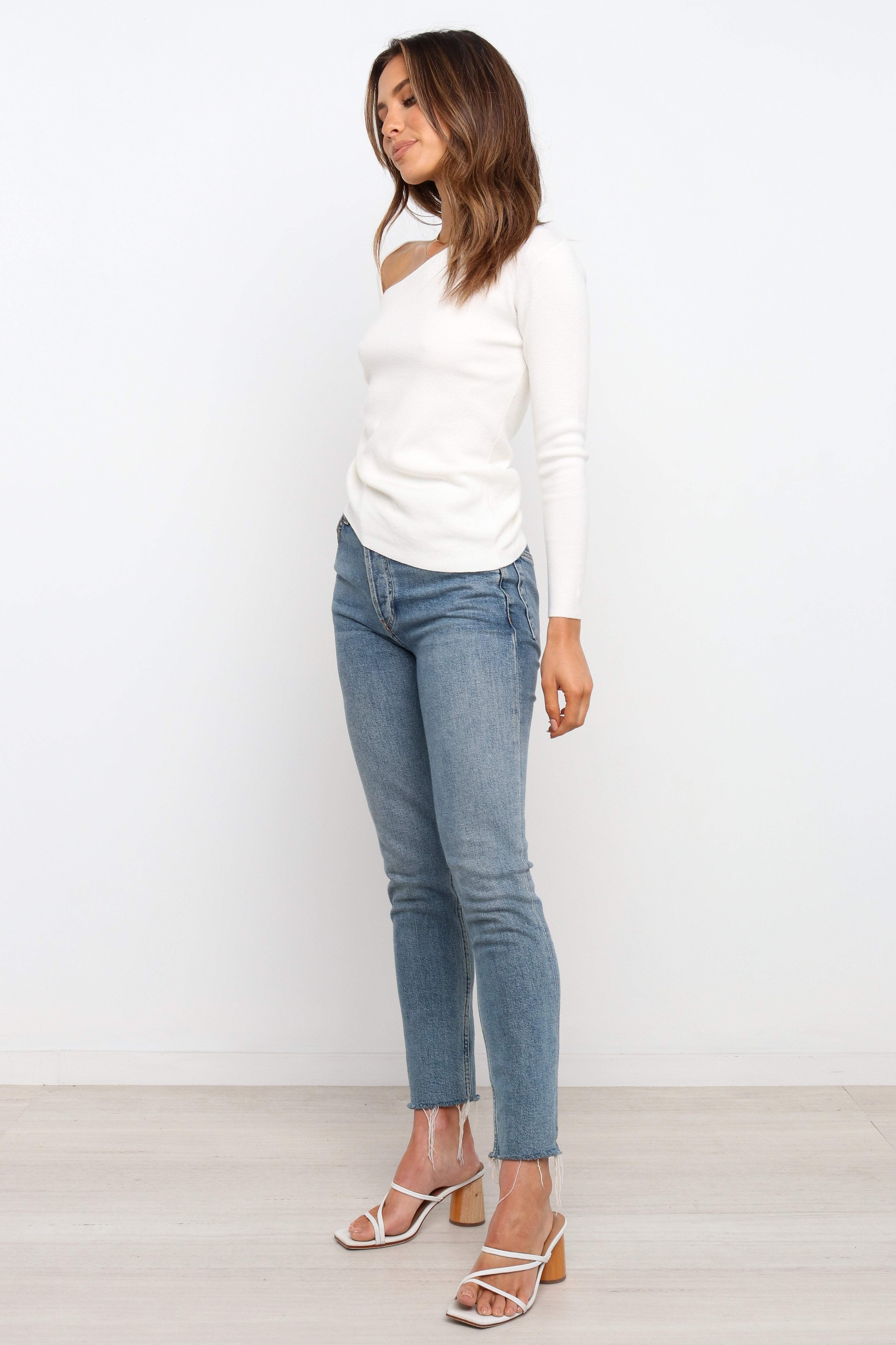 Amber Top Ivory