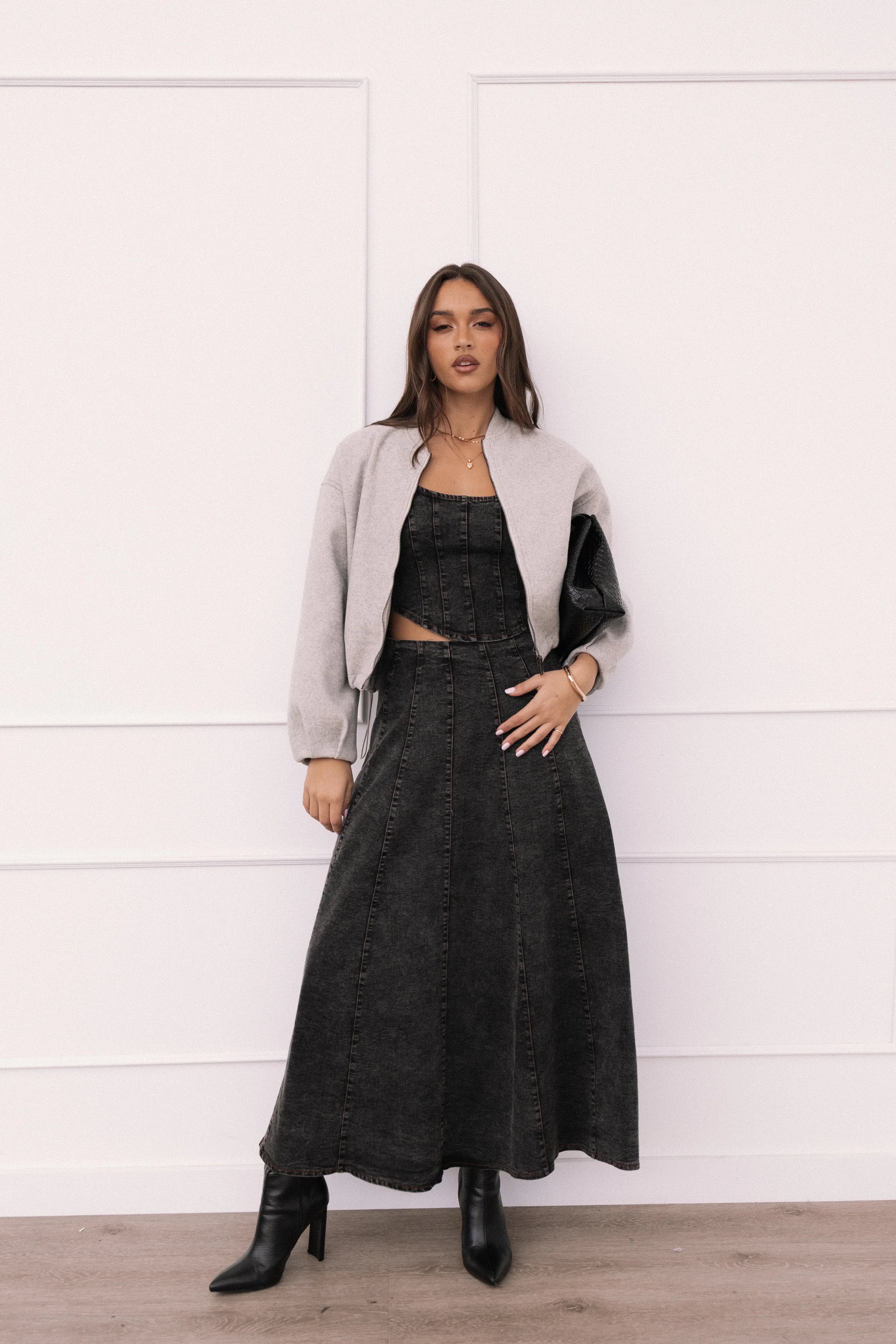 Mara Midi Skirt Black