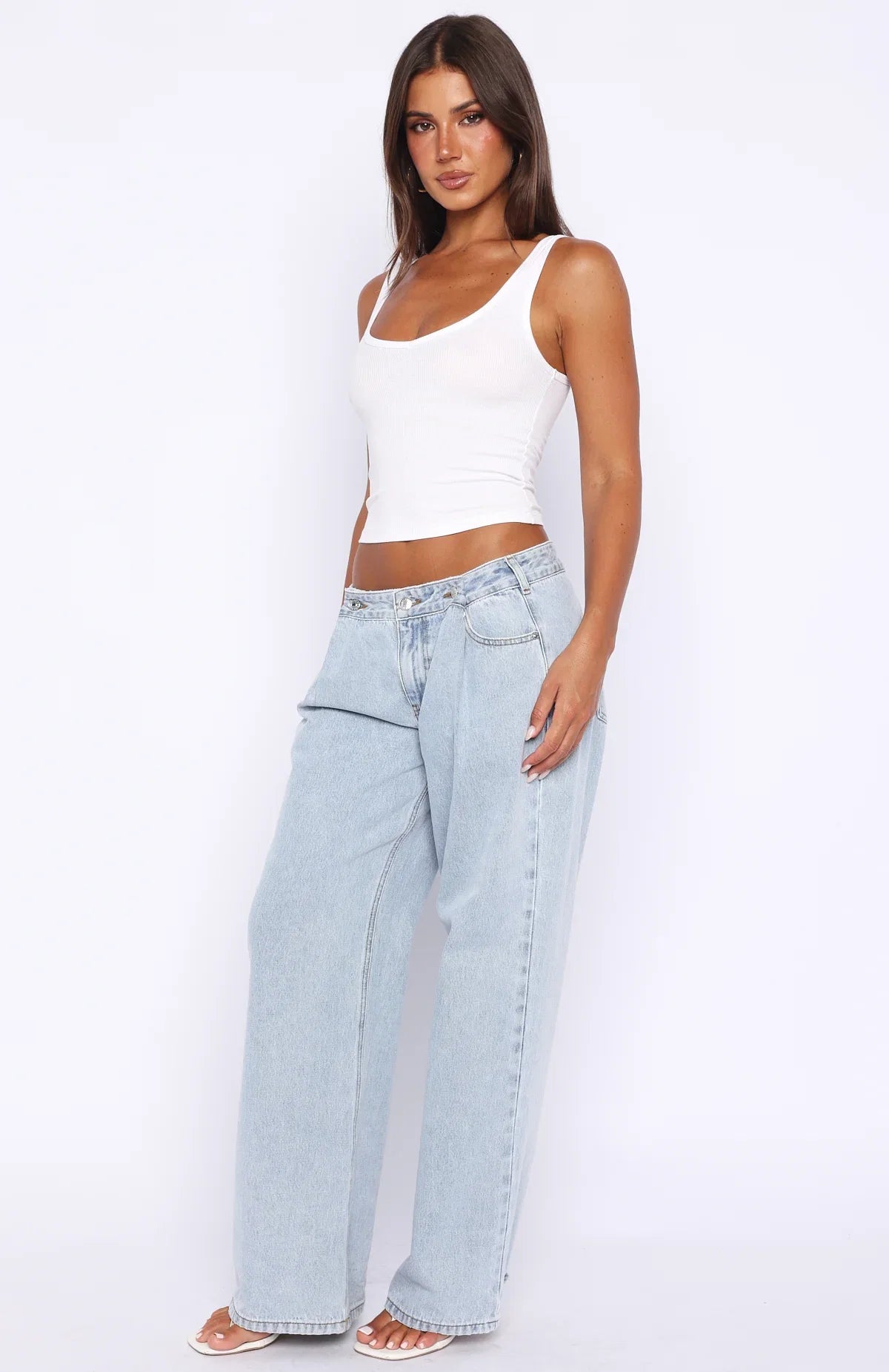 Day At A Time Low Rise Wide Leg Jeans Mid Blue
