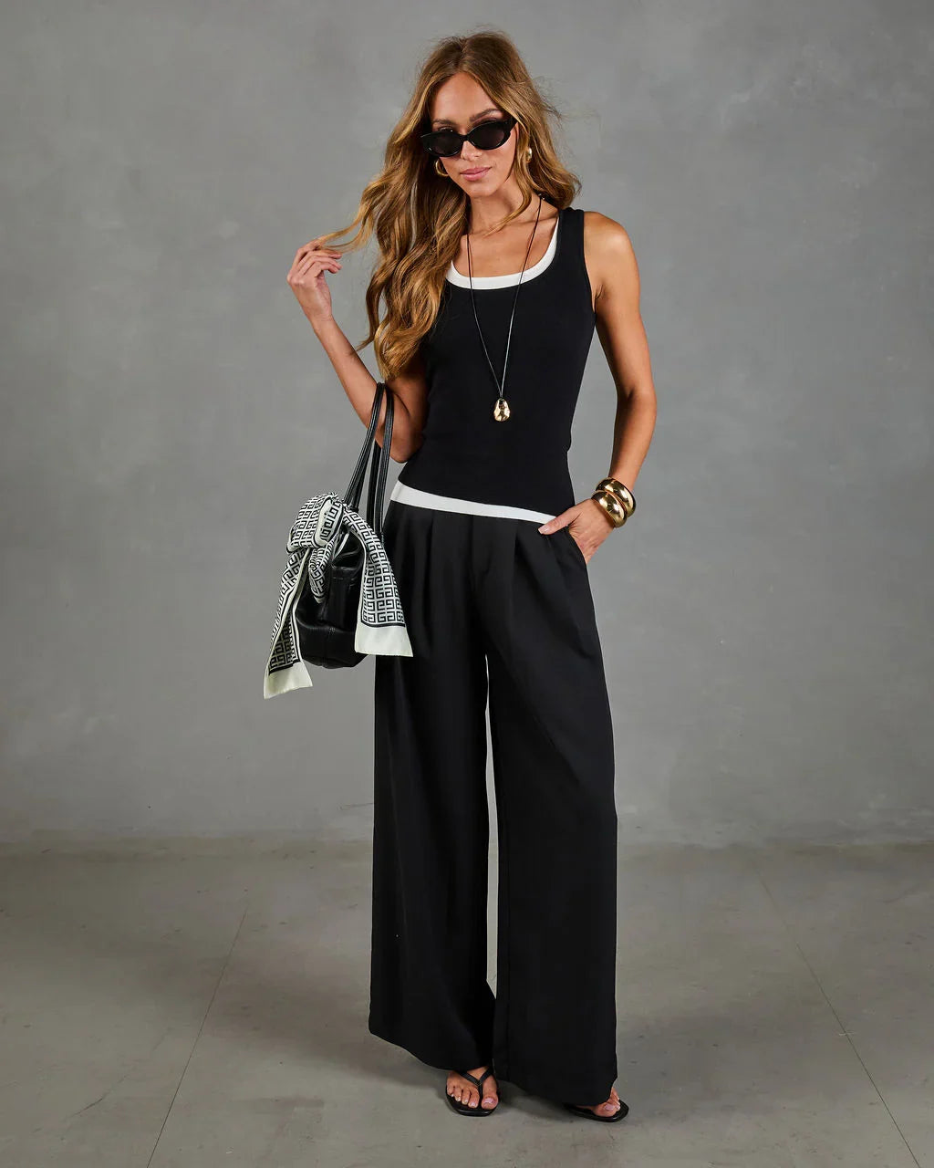 Effortless Frame Contrast Dual Layer Tank Top
