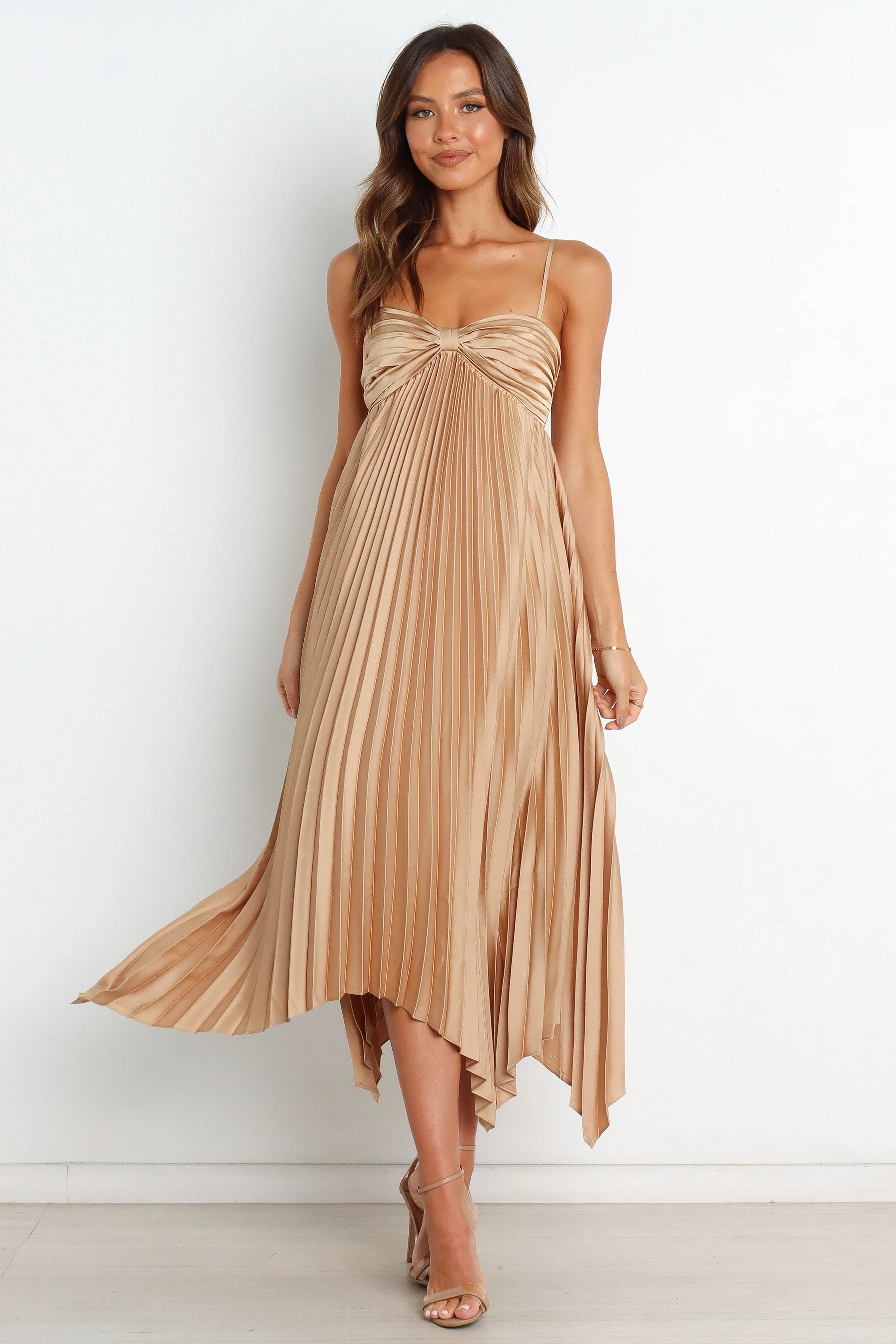 Vikki Dress Gold